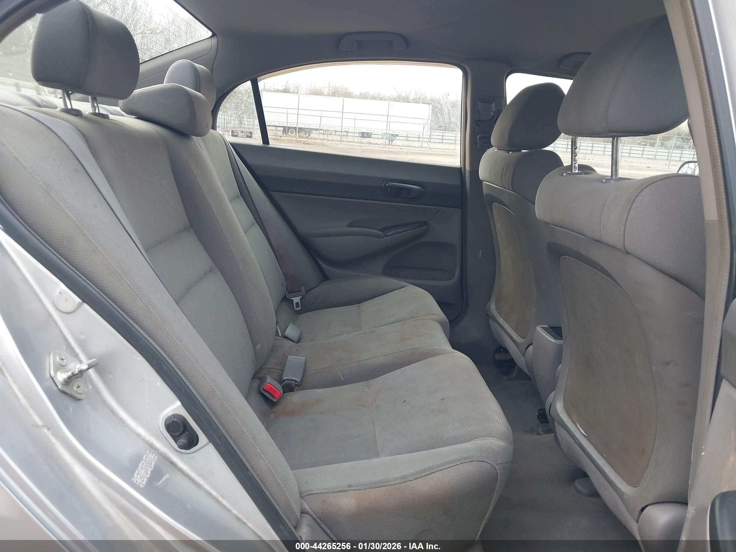 HONDA CIVIC image 8