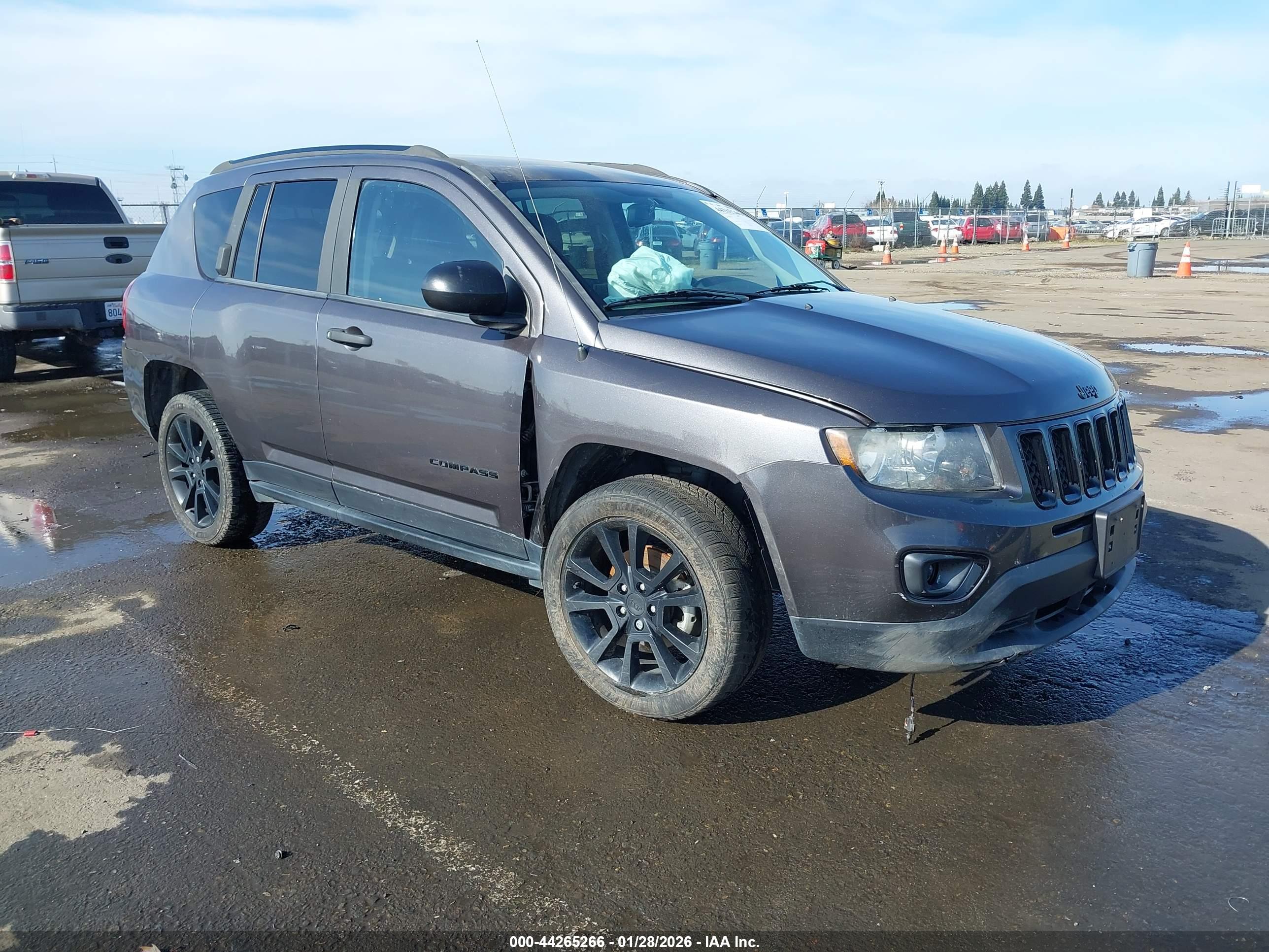 JEEP COMPASS image 6