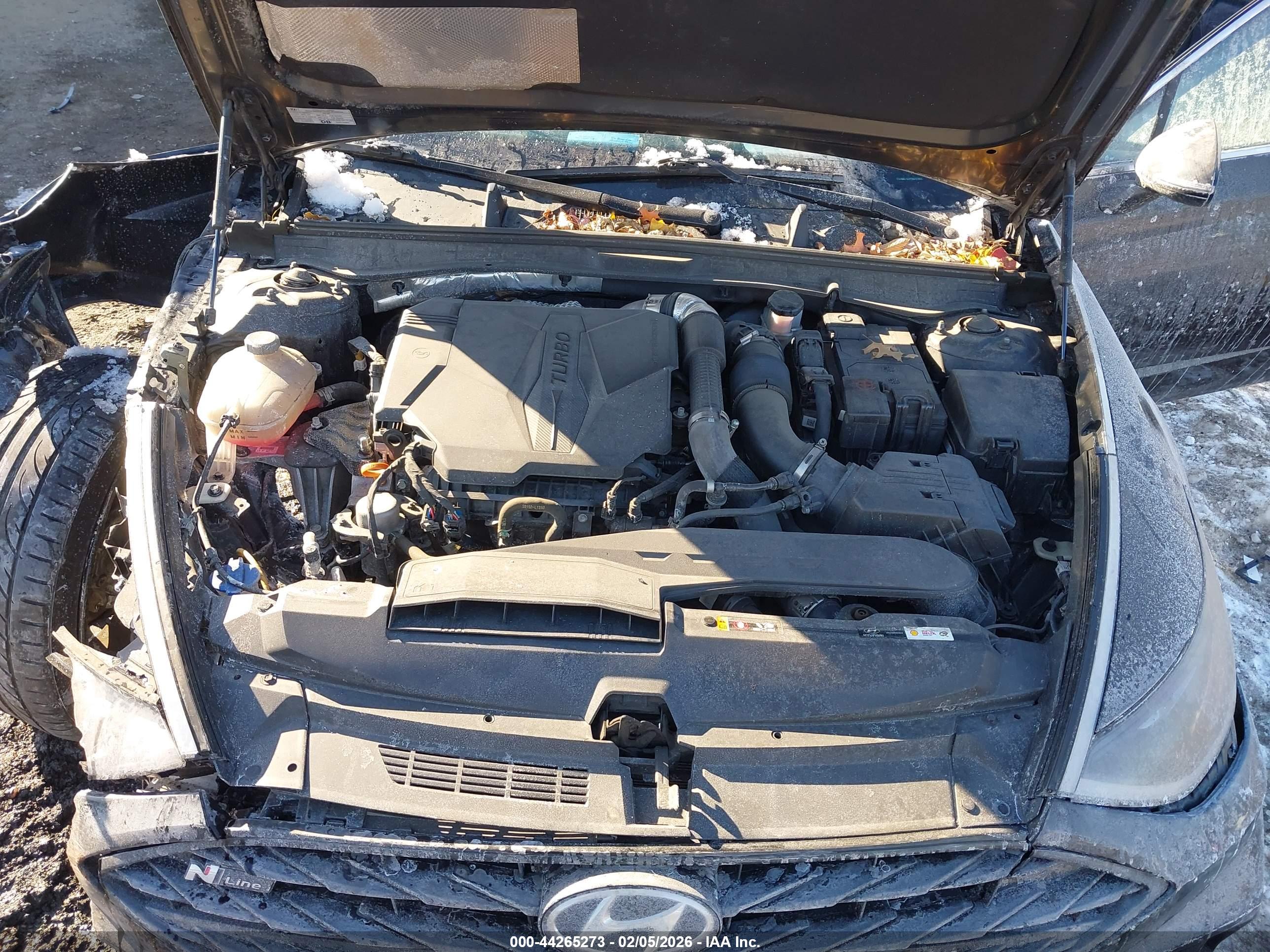 HYUNDAI SONATA image 10