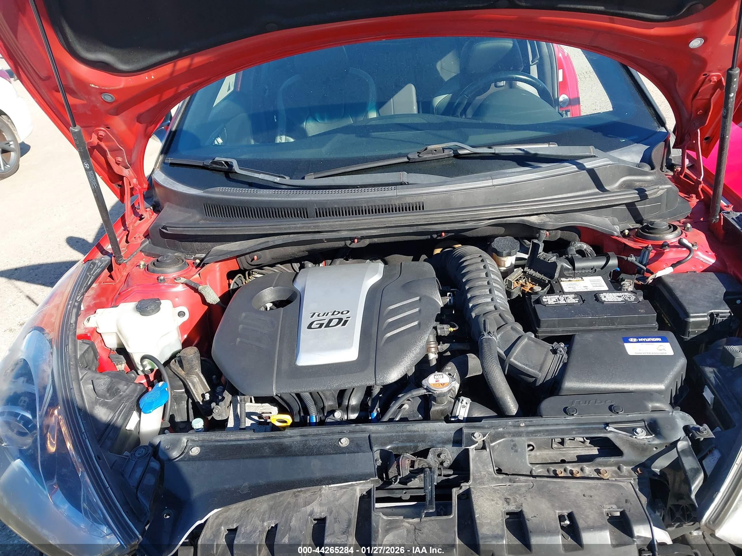 HYUNDAI VELOSTER image 10