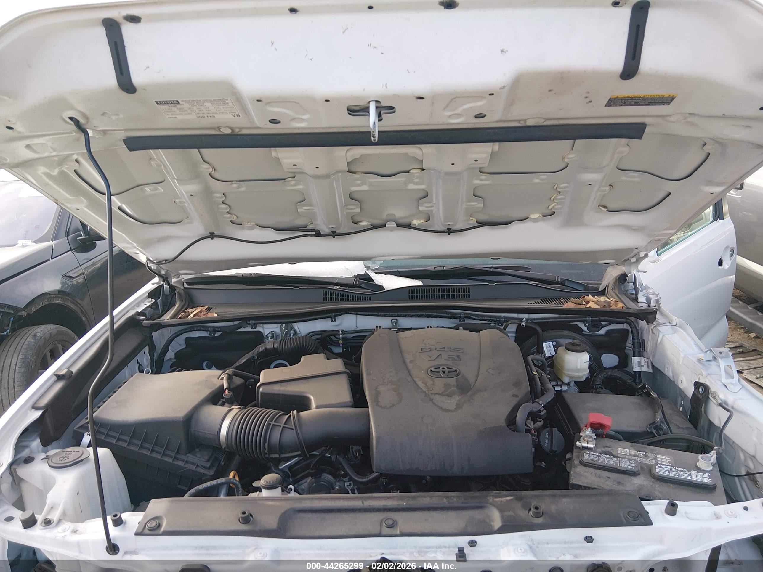 TOYOTA TACOMA image 10