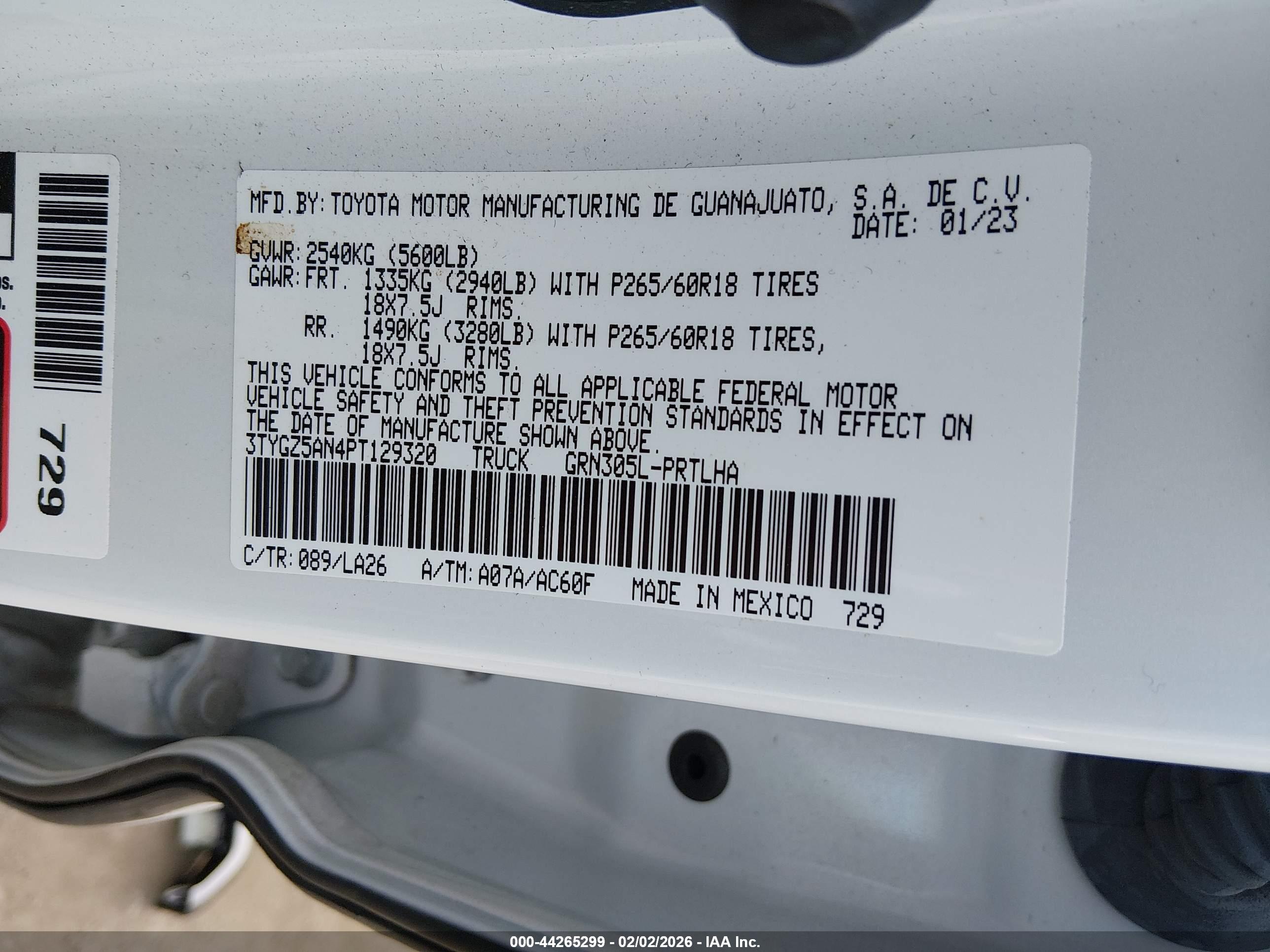 TOYOTA TACOMA image 9