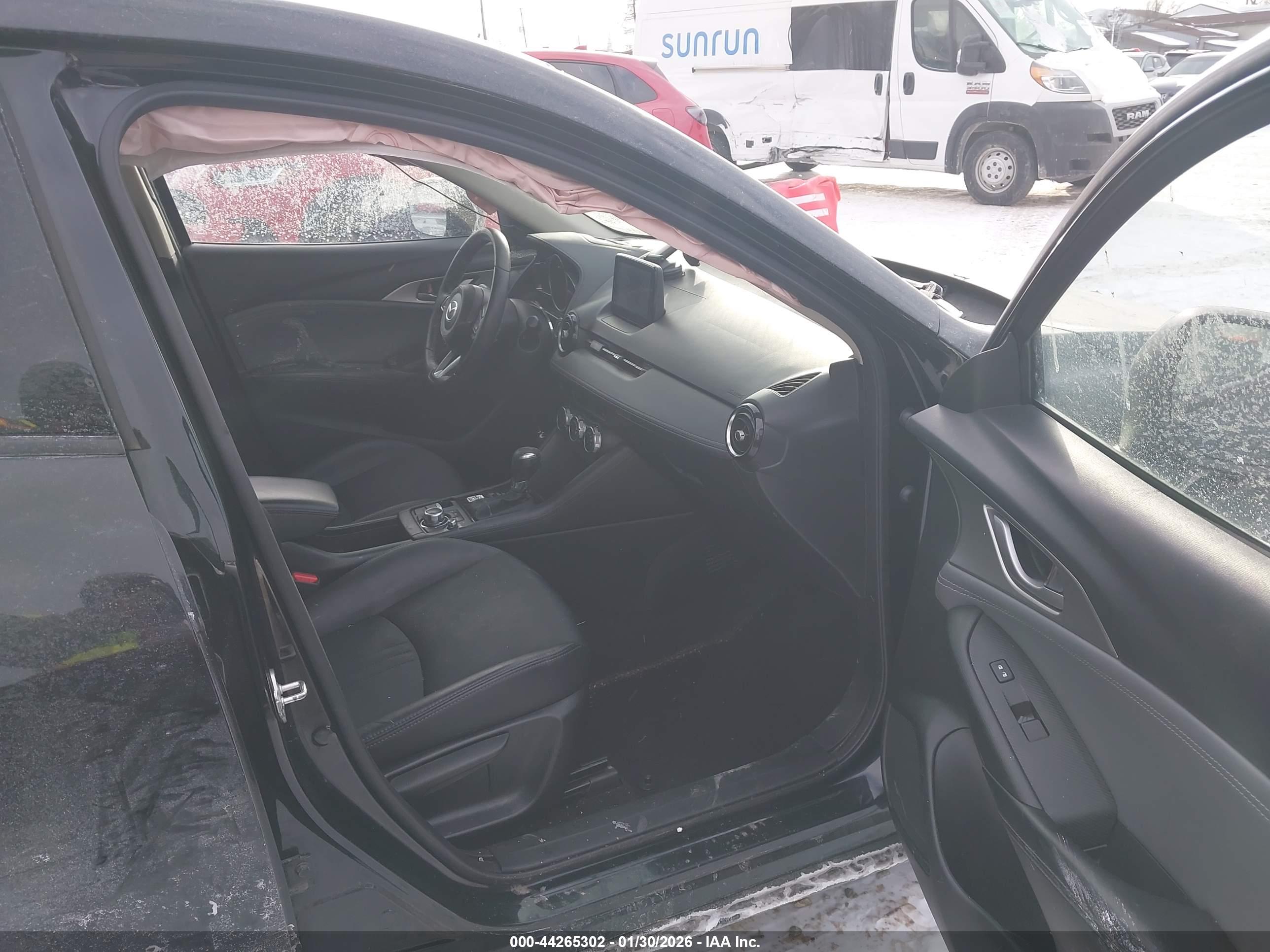 MAZDA CX-3 image 5