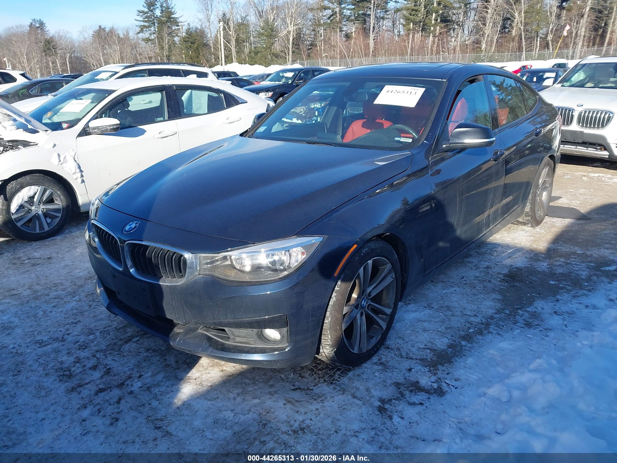 BMW 328I image 2