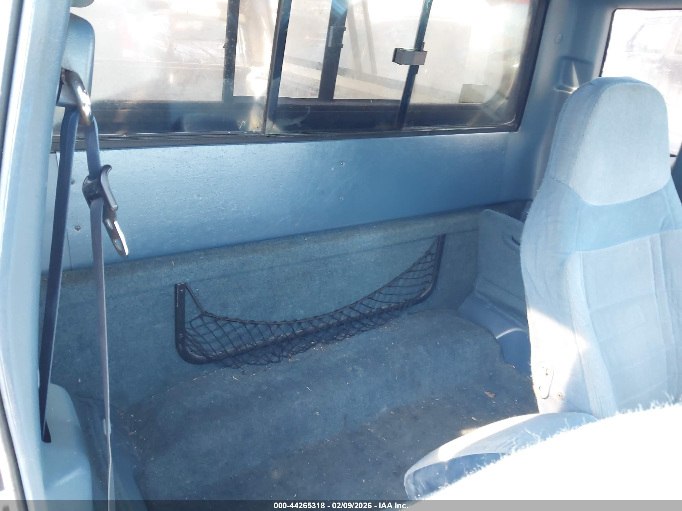 FORD RANGER image 8