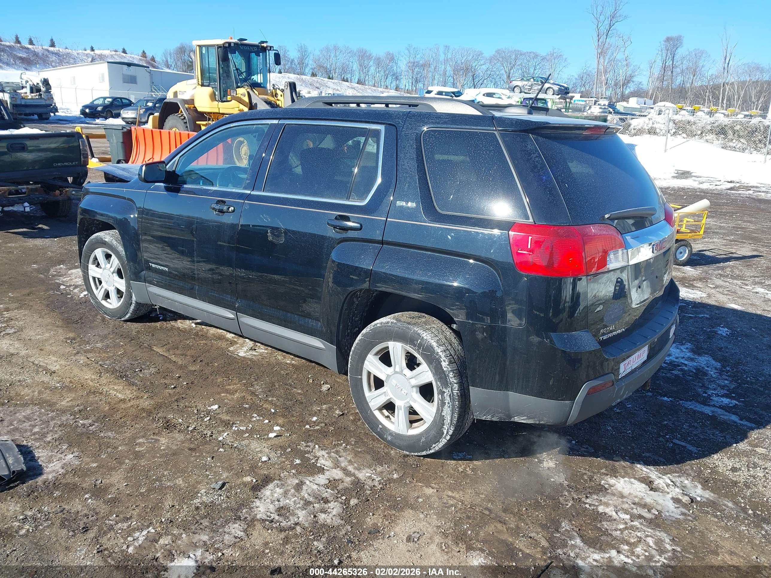 GMC TERRAIN image 3