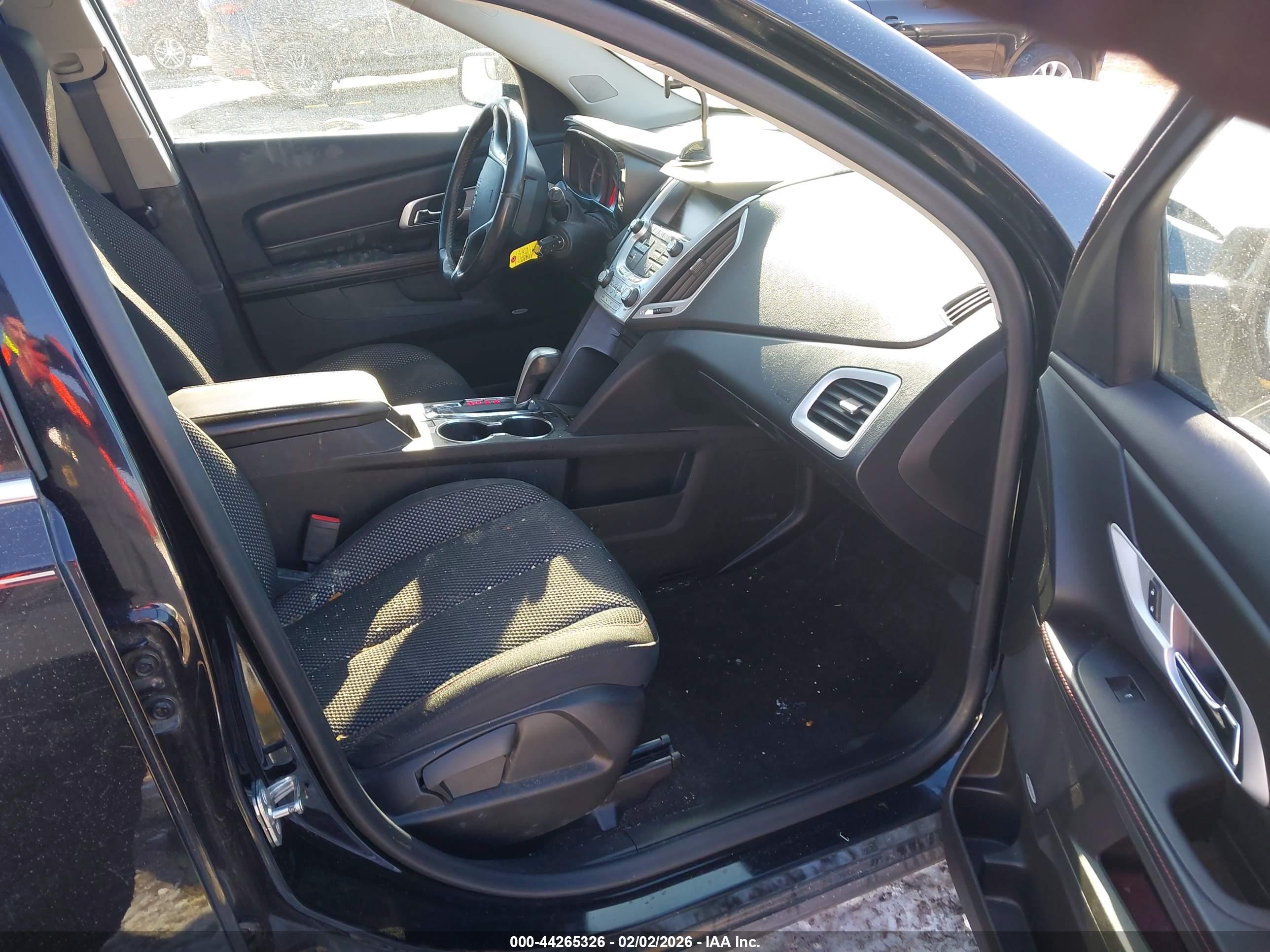 GMC TERRAIN image 5