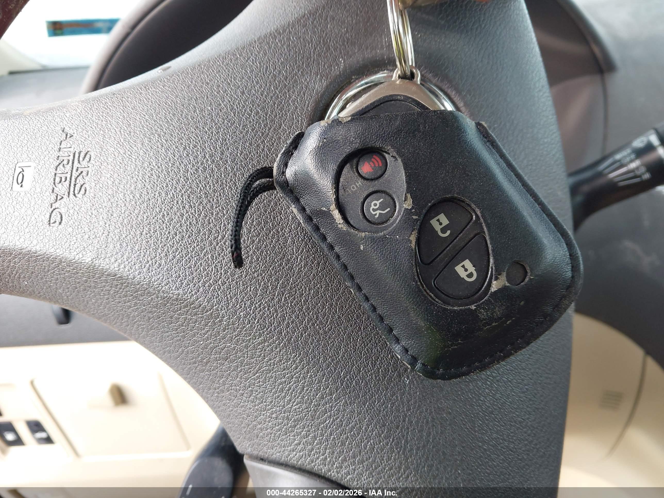 LEXUS ES image 11