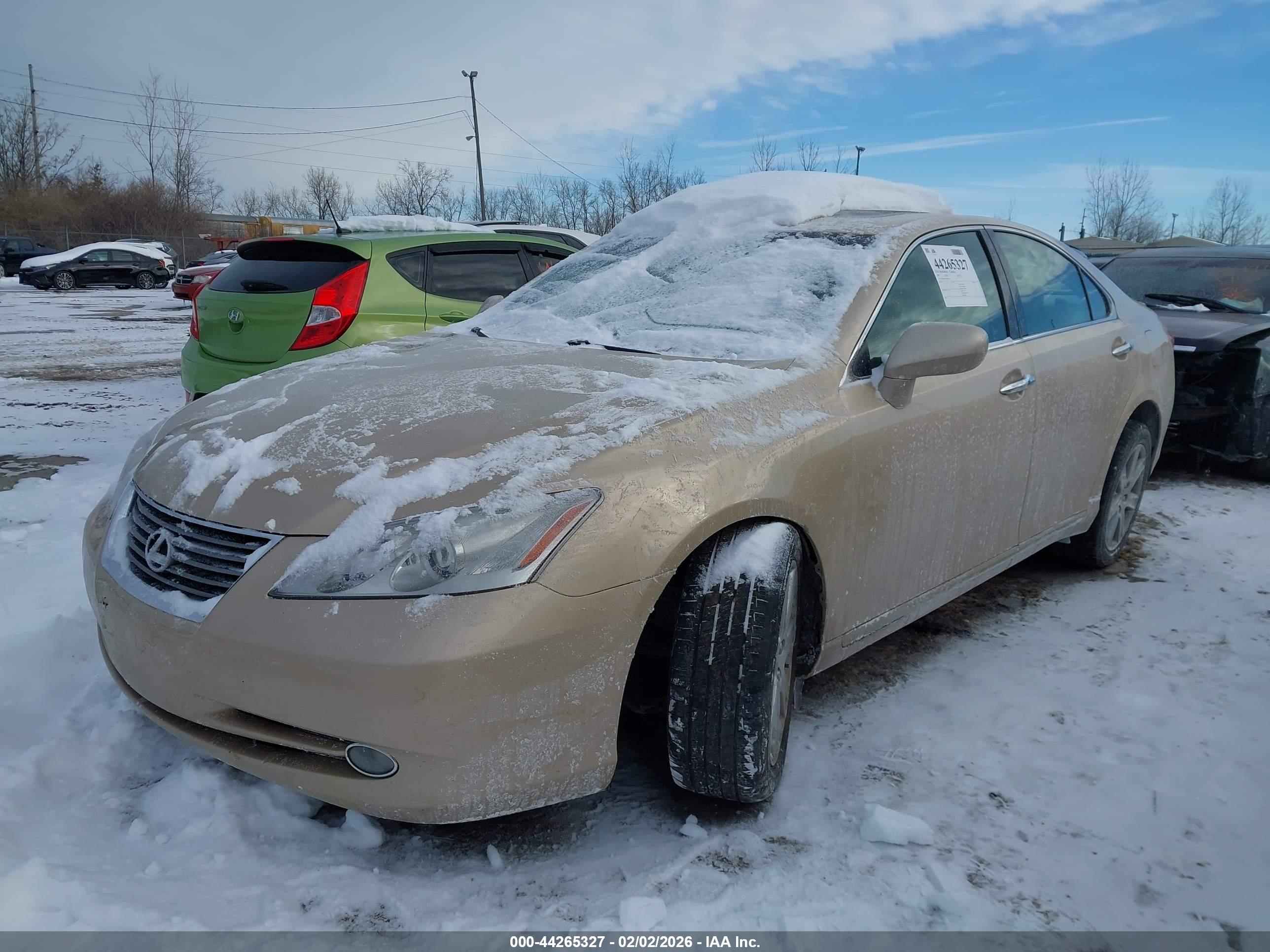 LEXUS ES image 2