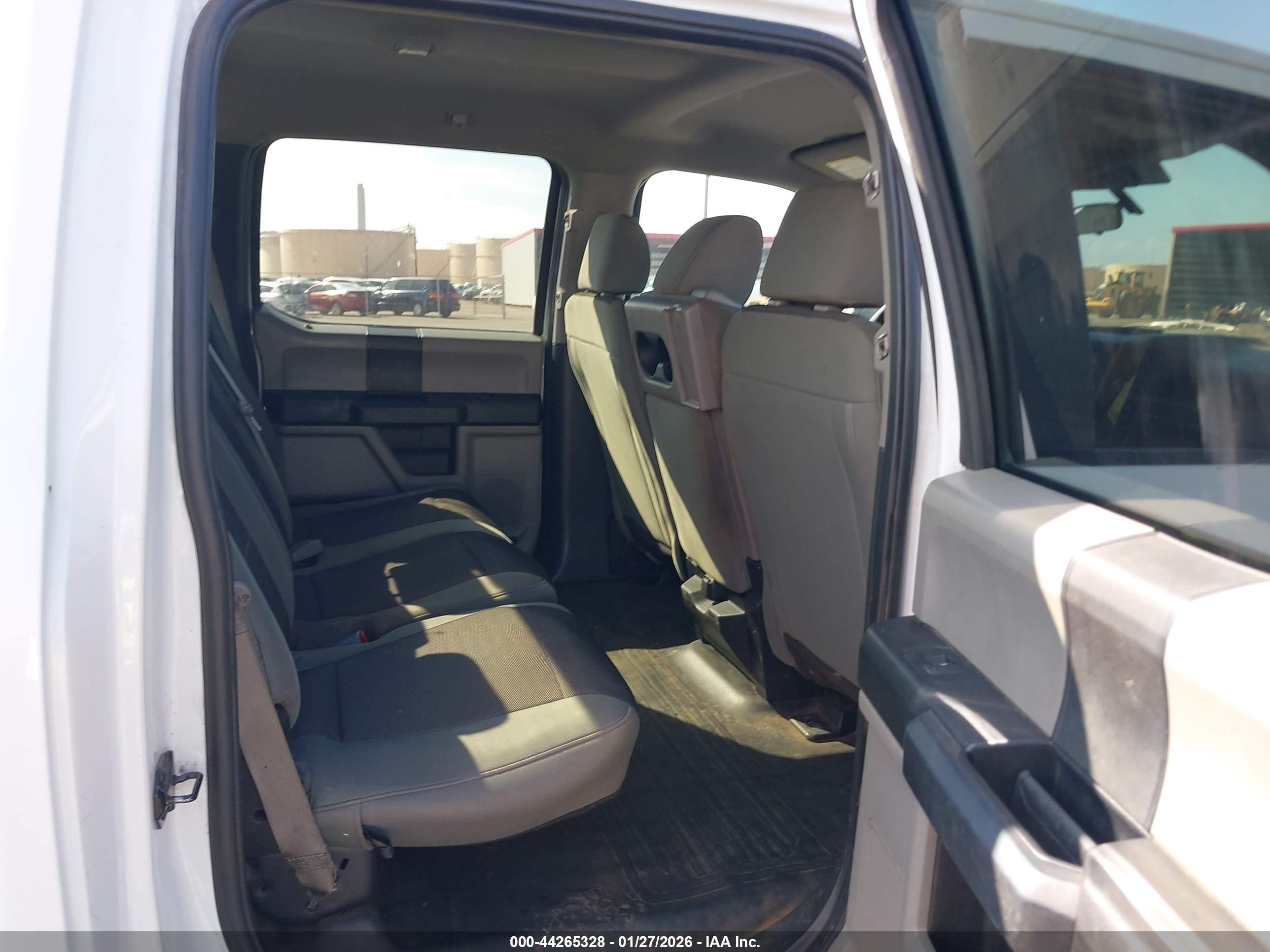 FORD F-150 image 8