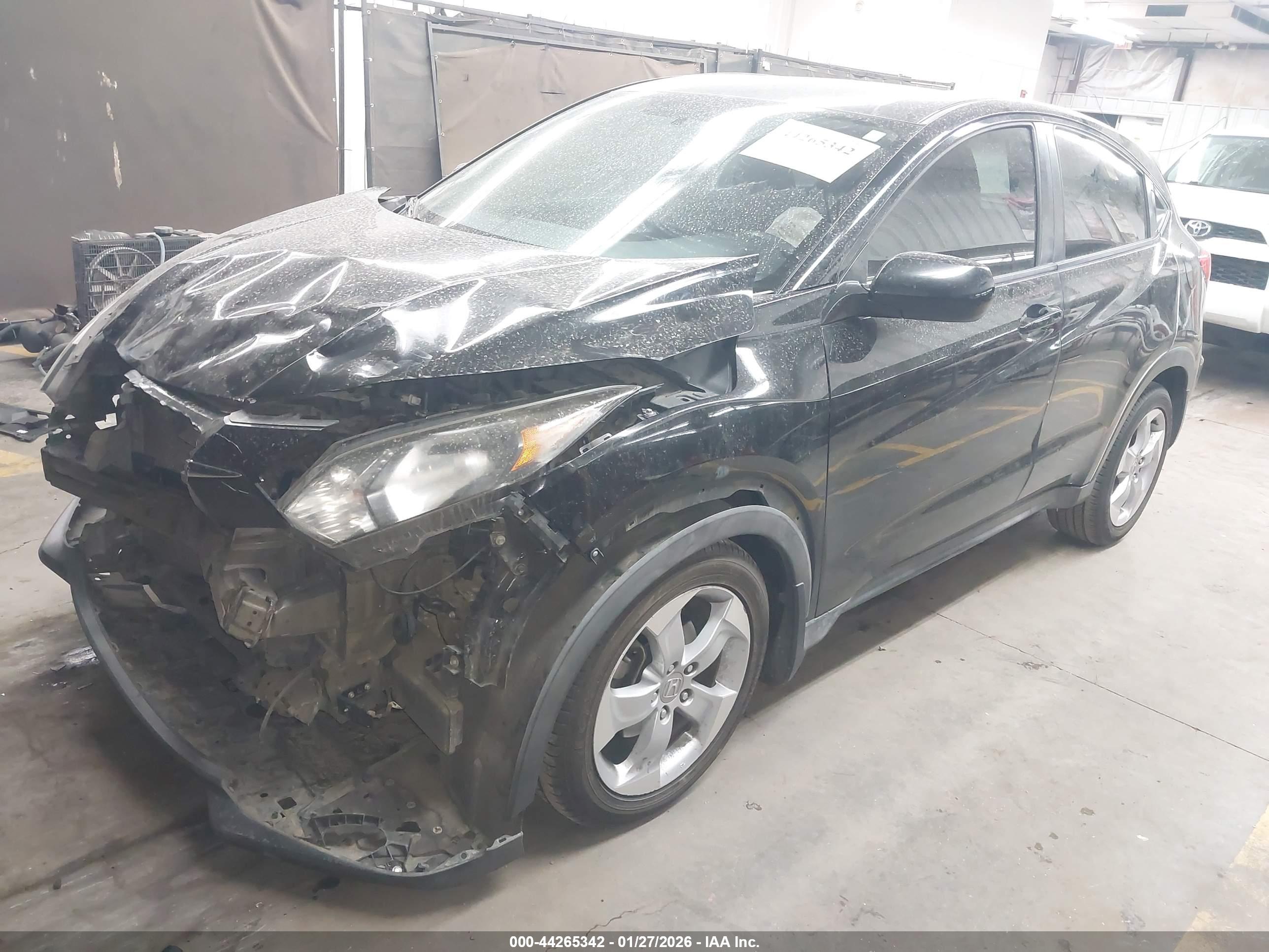 HONDA HR-V image 2