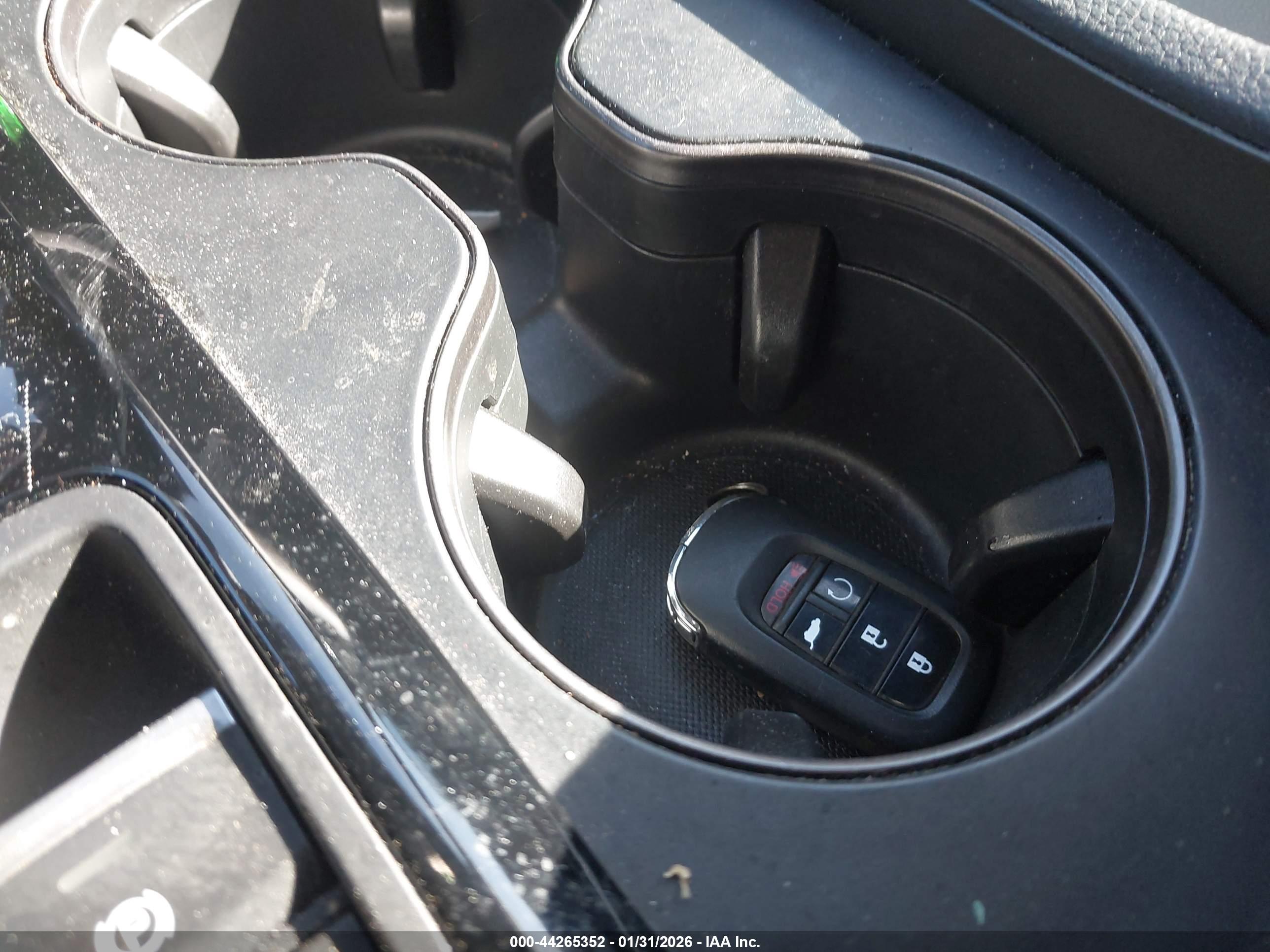 HONDA PILOT image 11