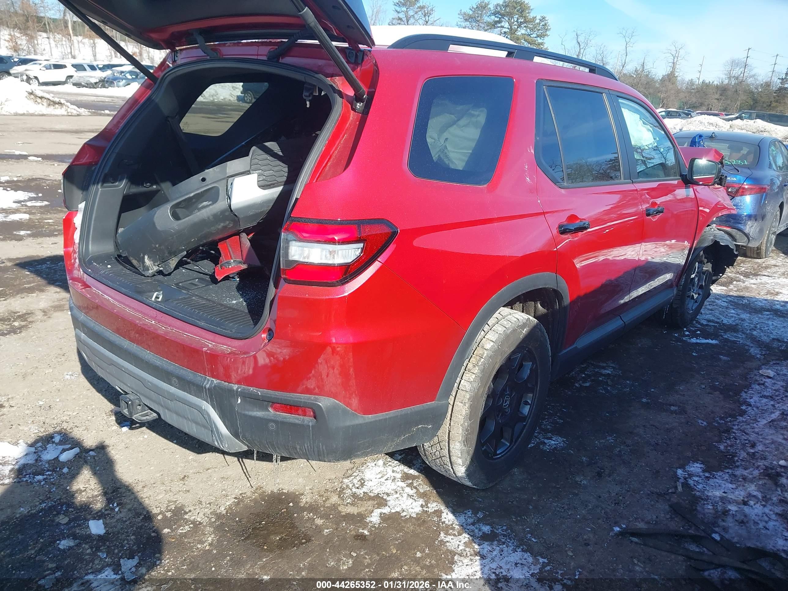 HONDA PILOT image 4