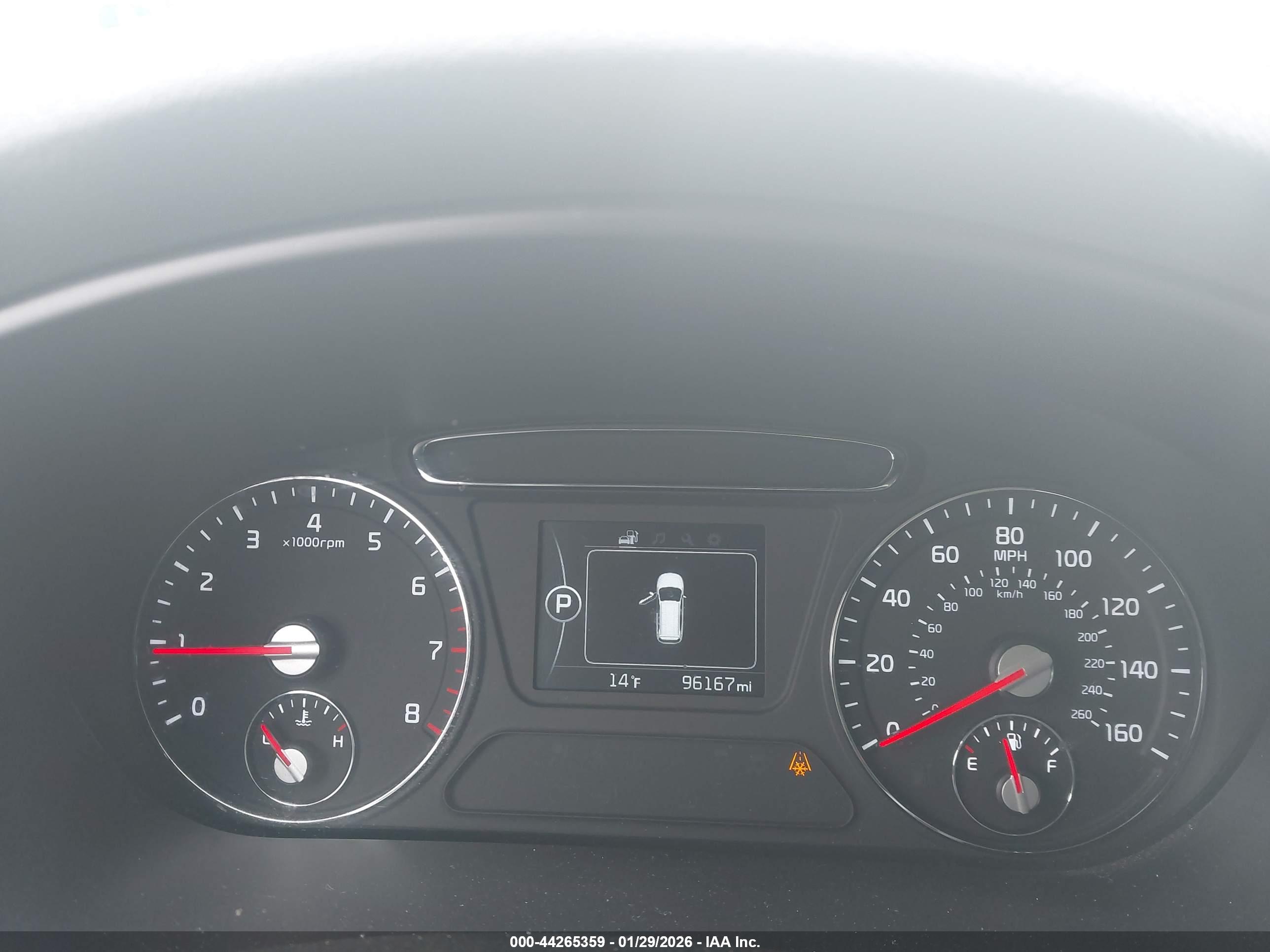 KIA SORENTO image 7