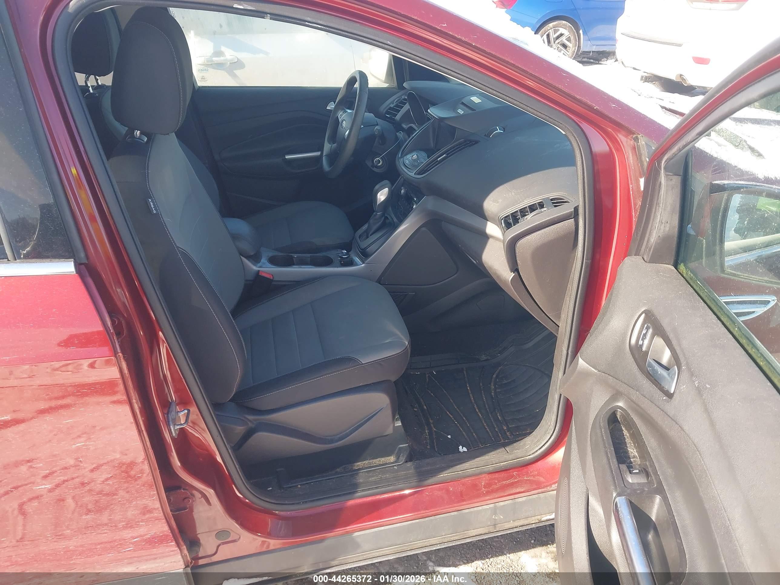 FORD ESCAPE image 5