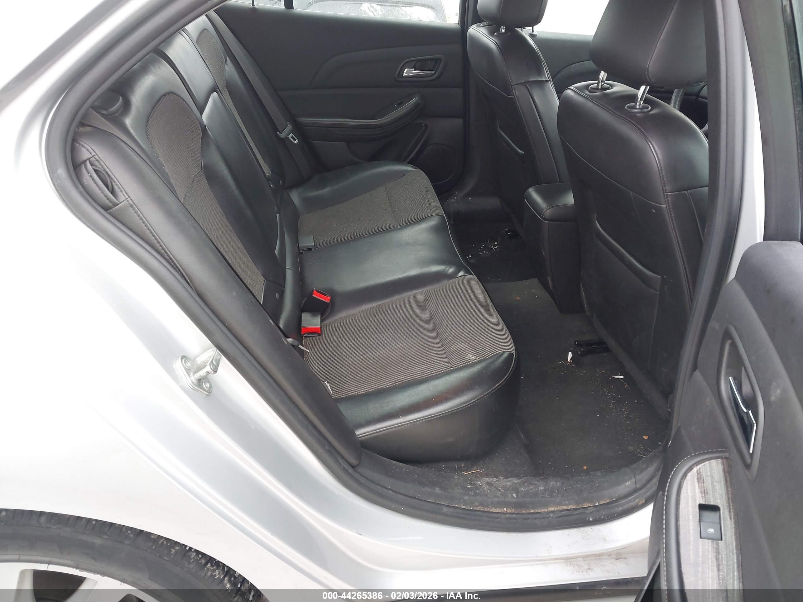CHEVROLET MALIBU image 8