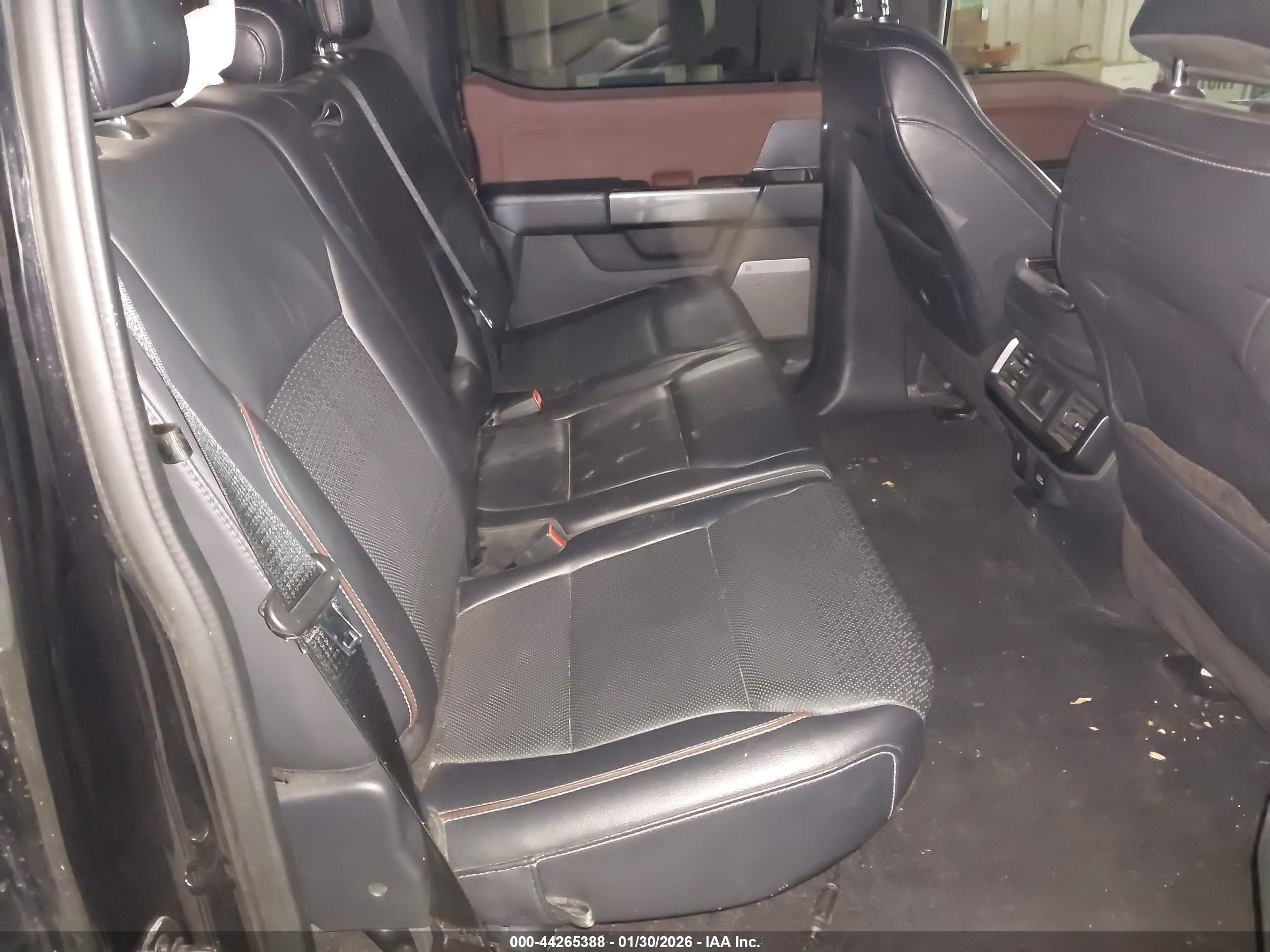 FORD F-150 image 8