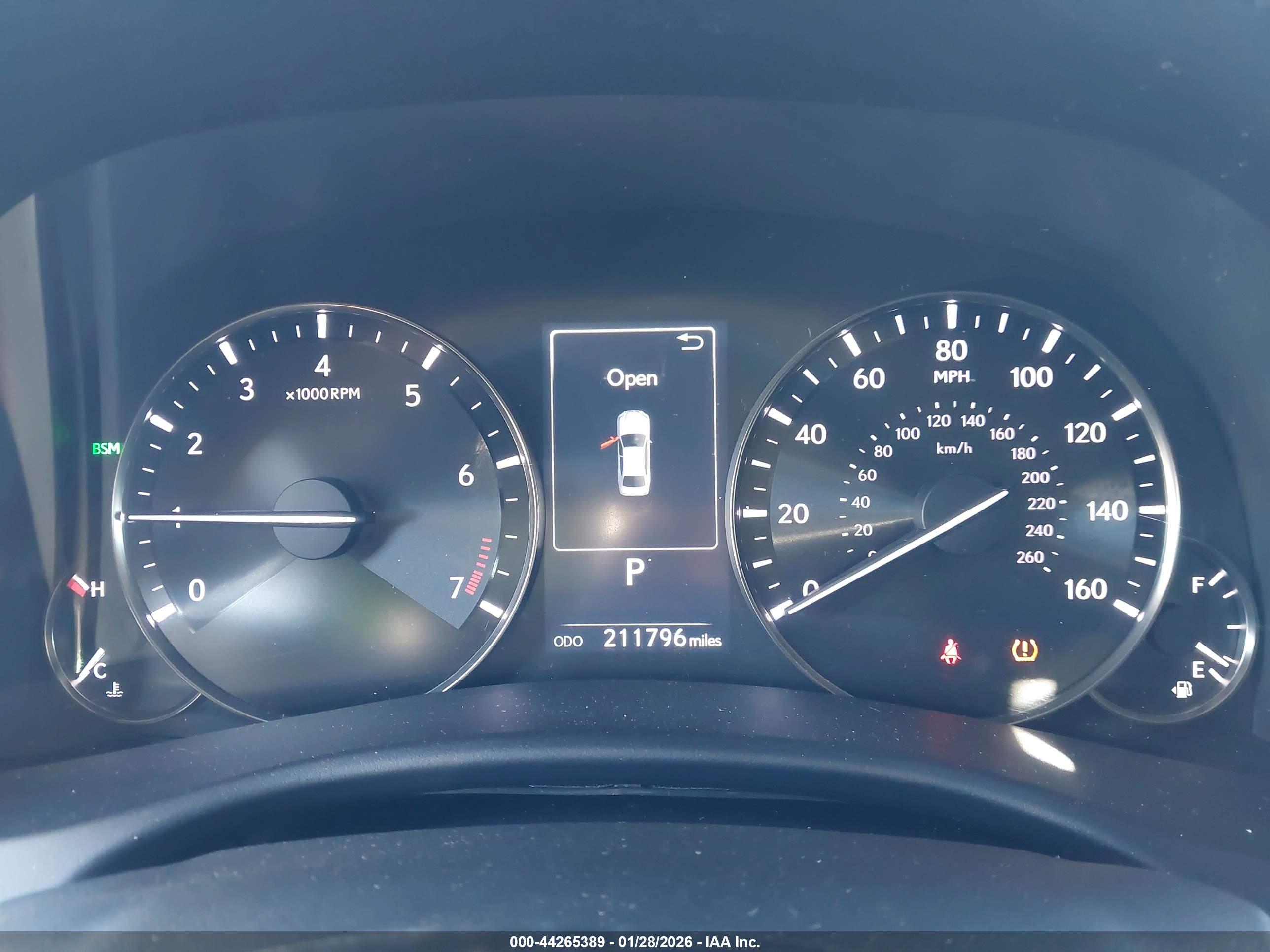 LEXUS GS image 7