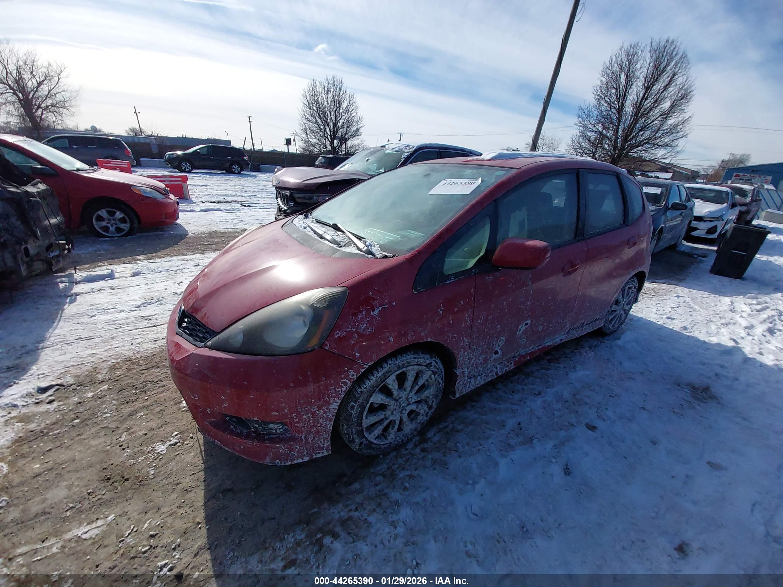 HONDA FIT image 2