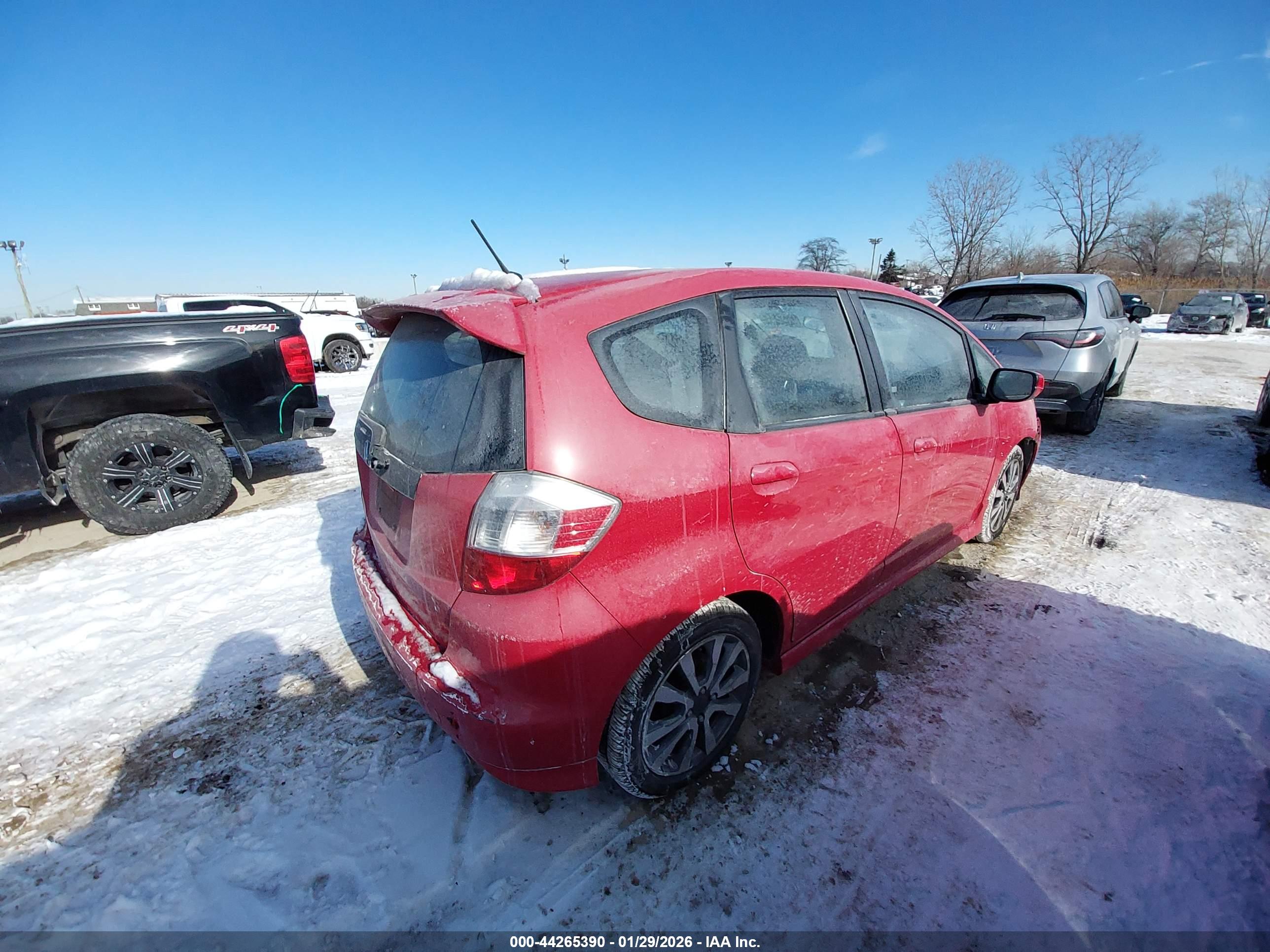 HONDA FIT image 4