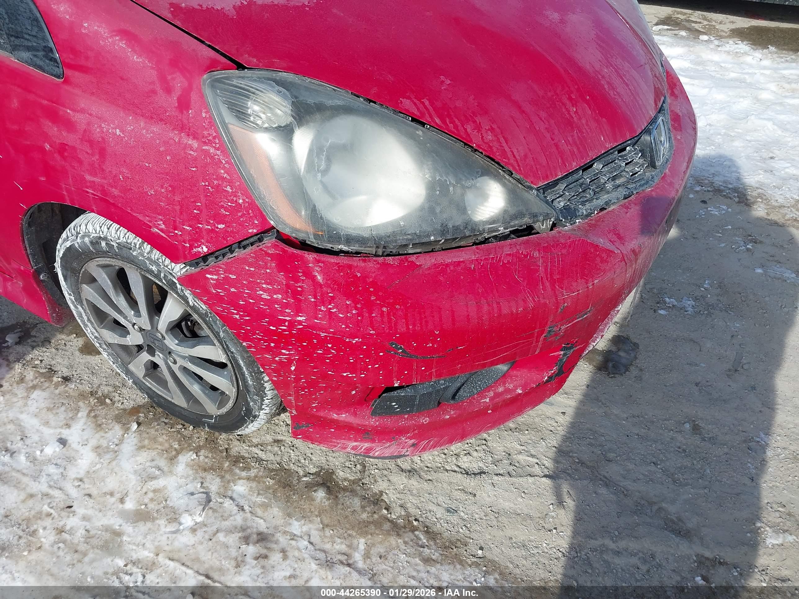 HONDA FIT image 6