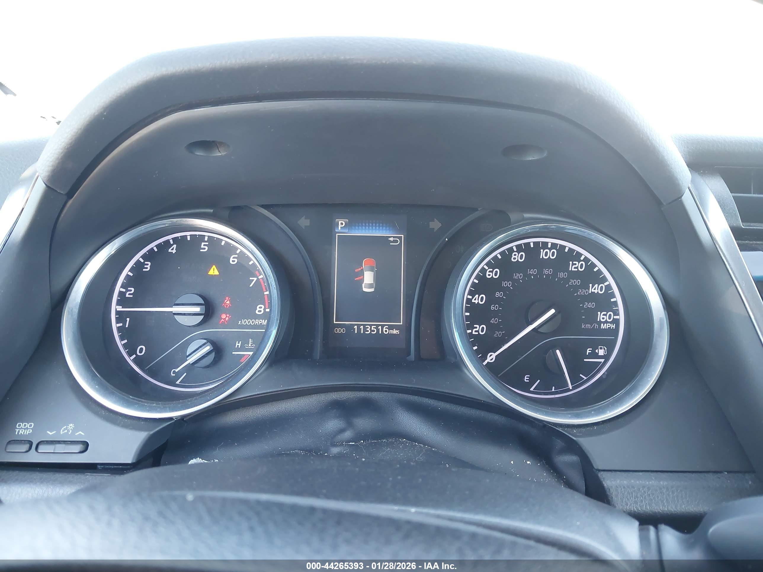 TOYOTA CAMRY image 7
