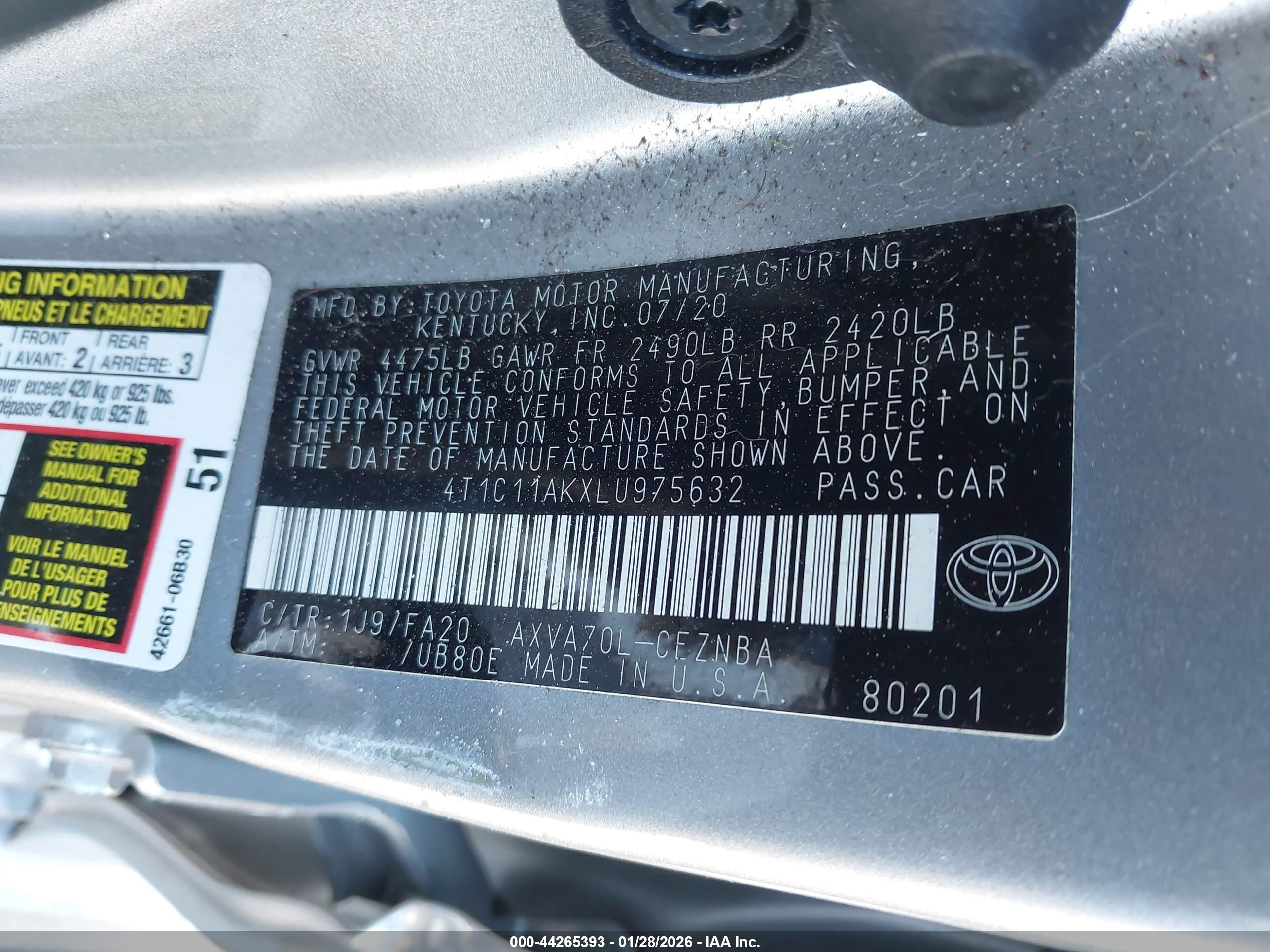 TOYOTA CAMRY image 9