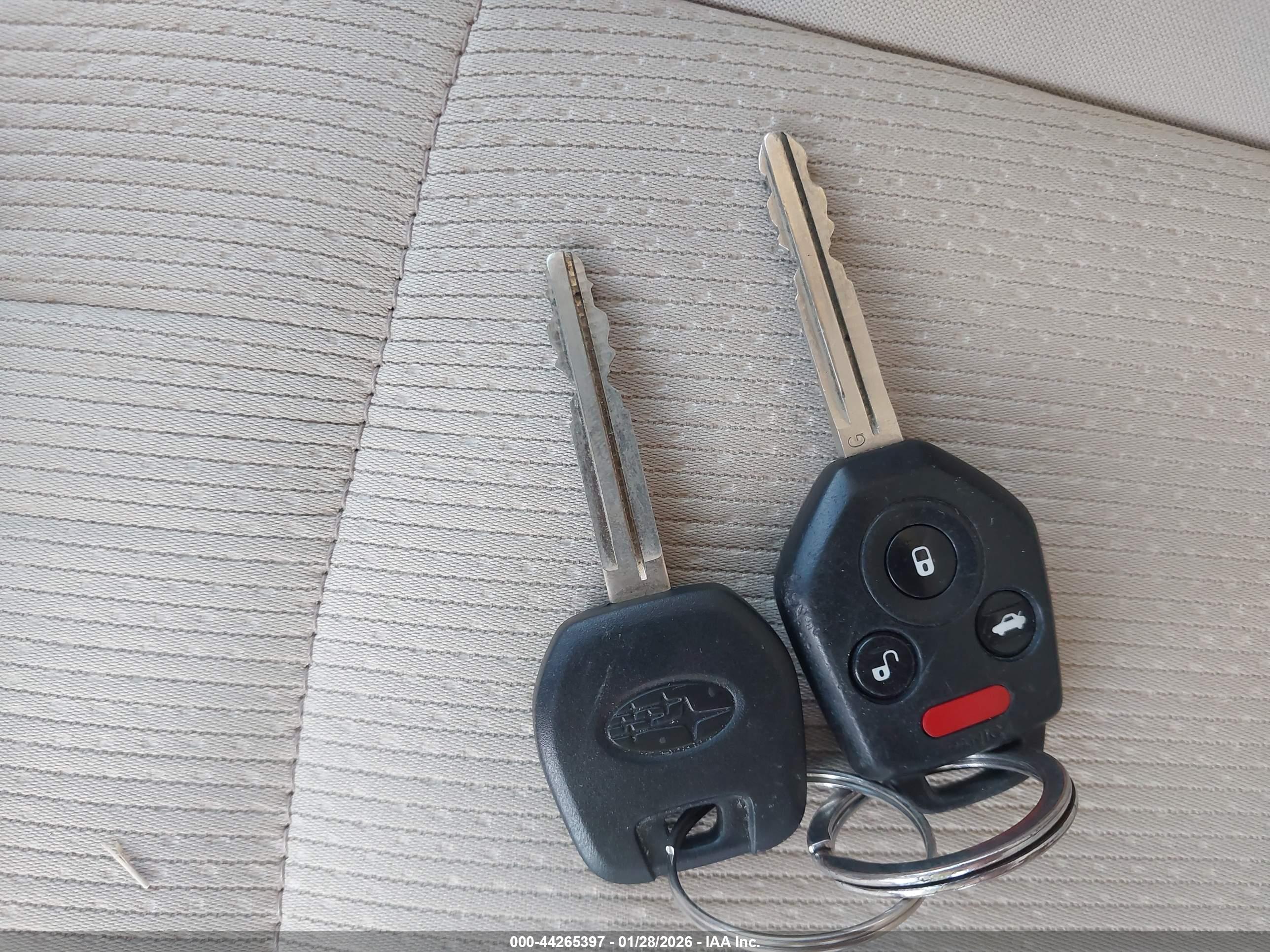 SUBARU LEGACY image 11
