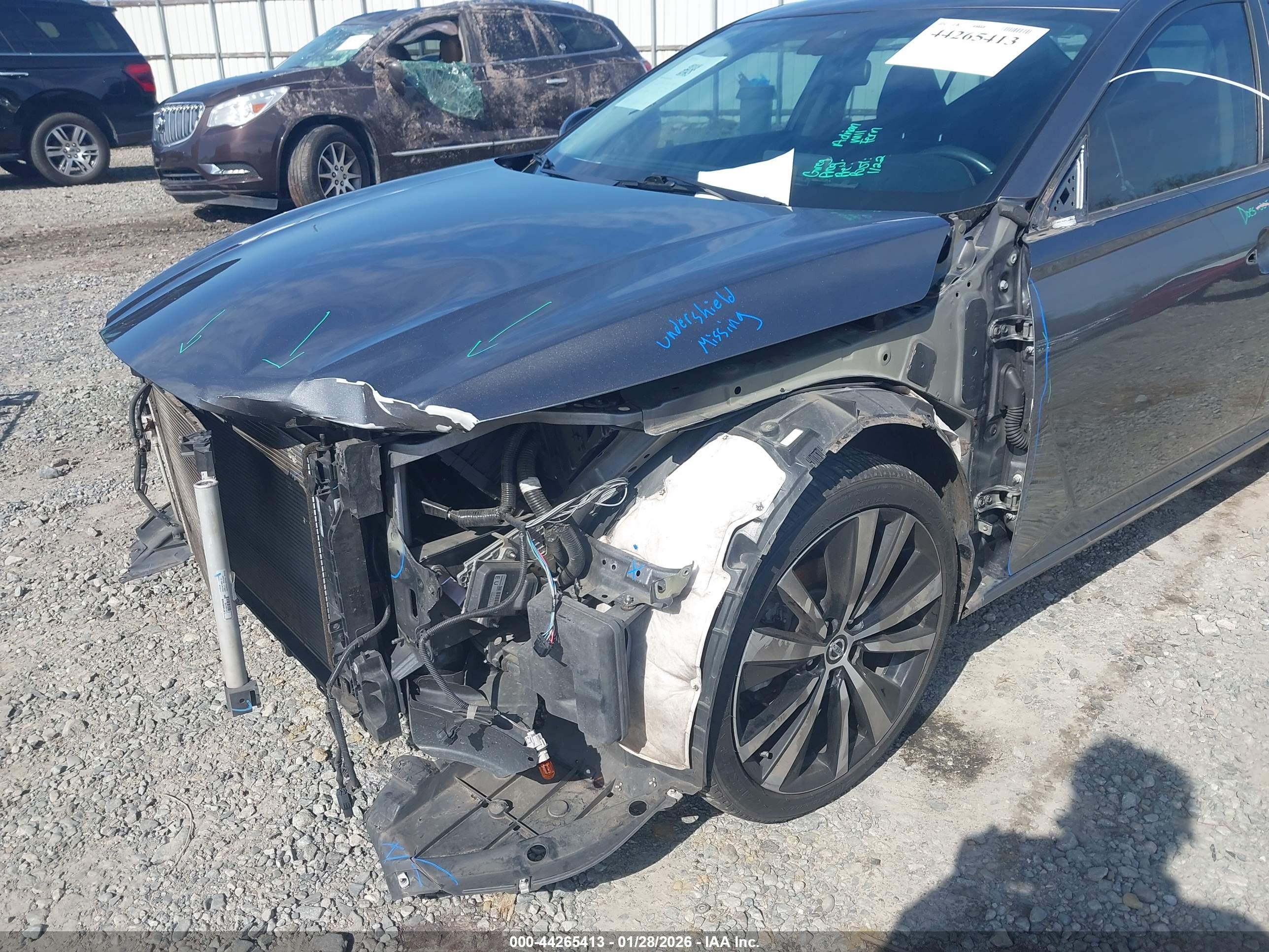 NISSAN ALTIMA image 6