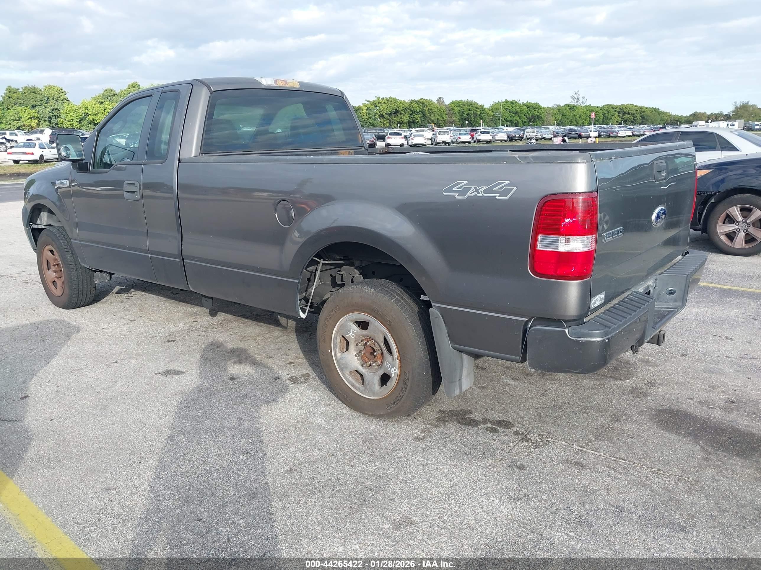 FORD F-150 image 3