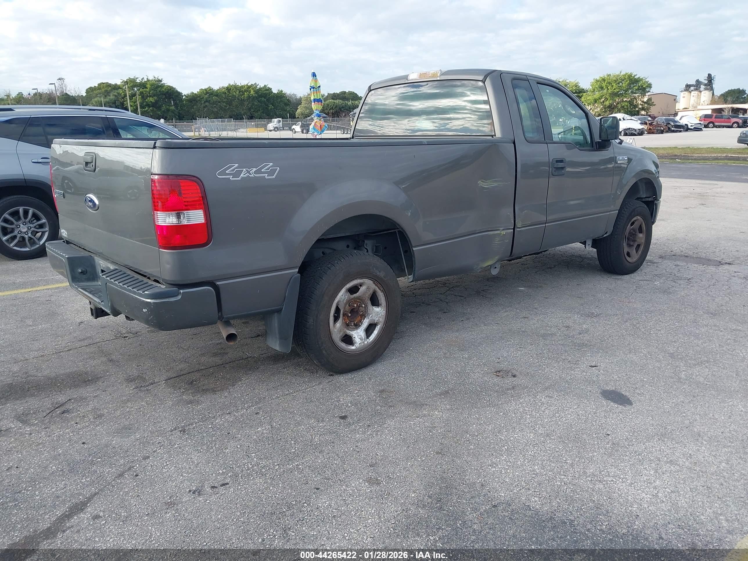 FORD F-150 image 4