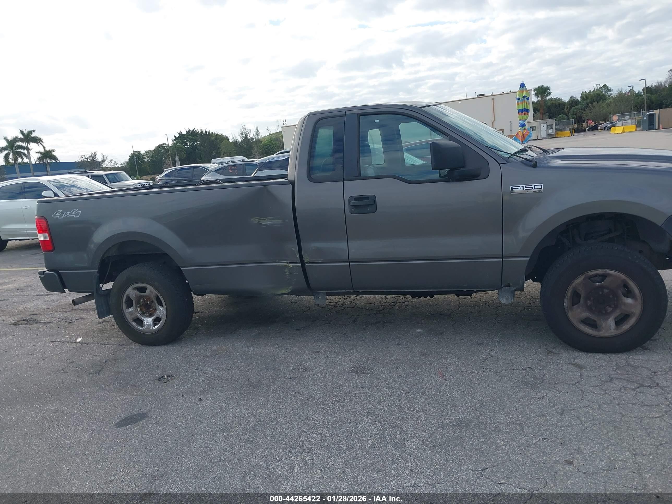 FORD F-150 image 6