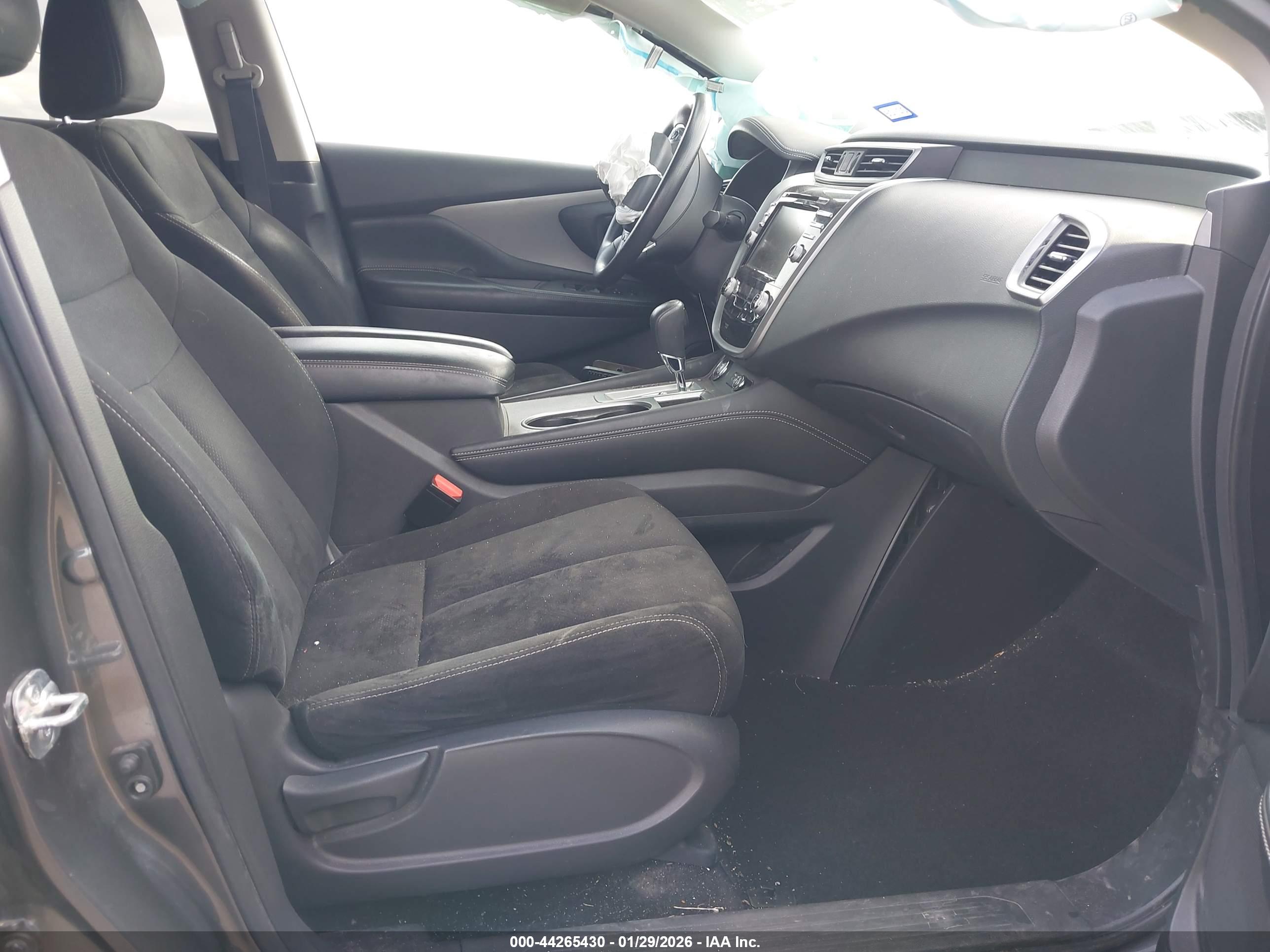NISSAN MURANO image 5