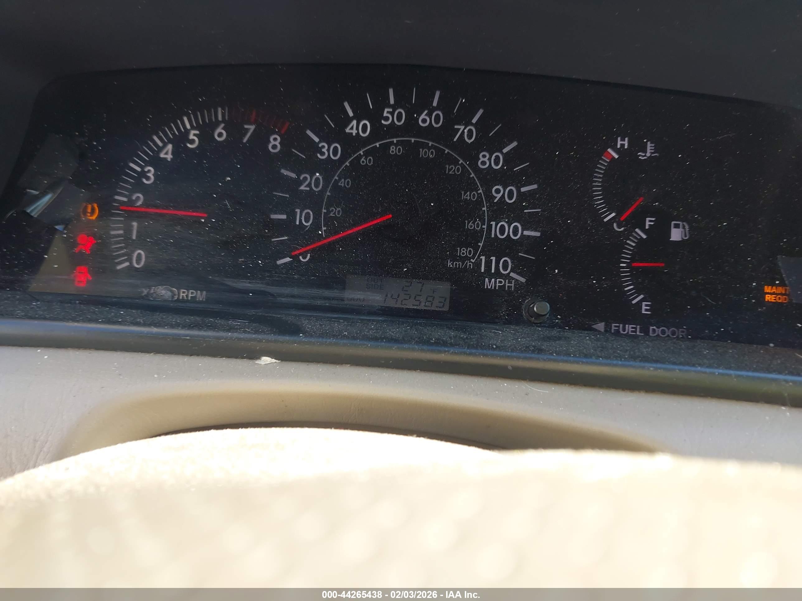 TOYOTA COROLLA image 7
