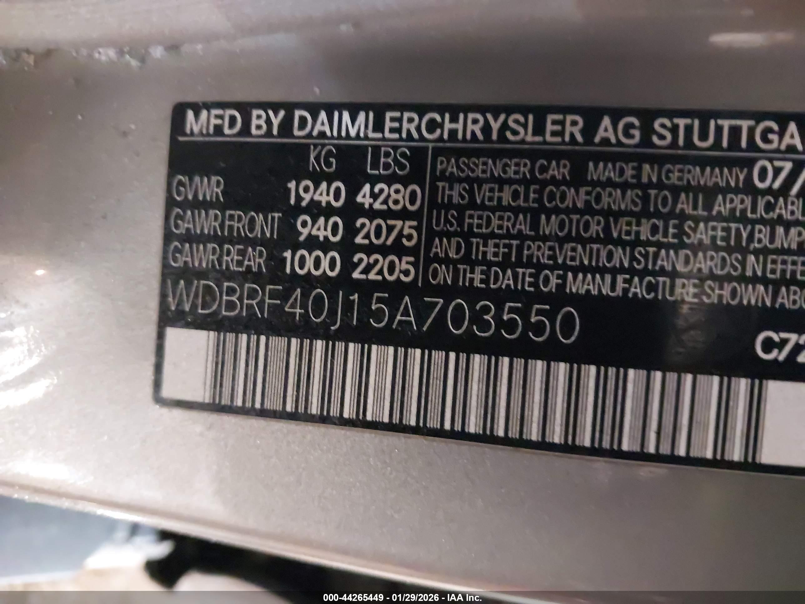 MERCEDES-BENZ C image 9