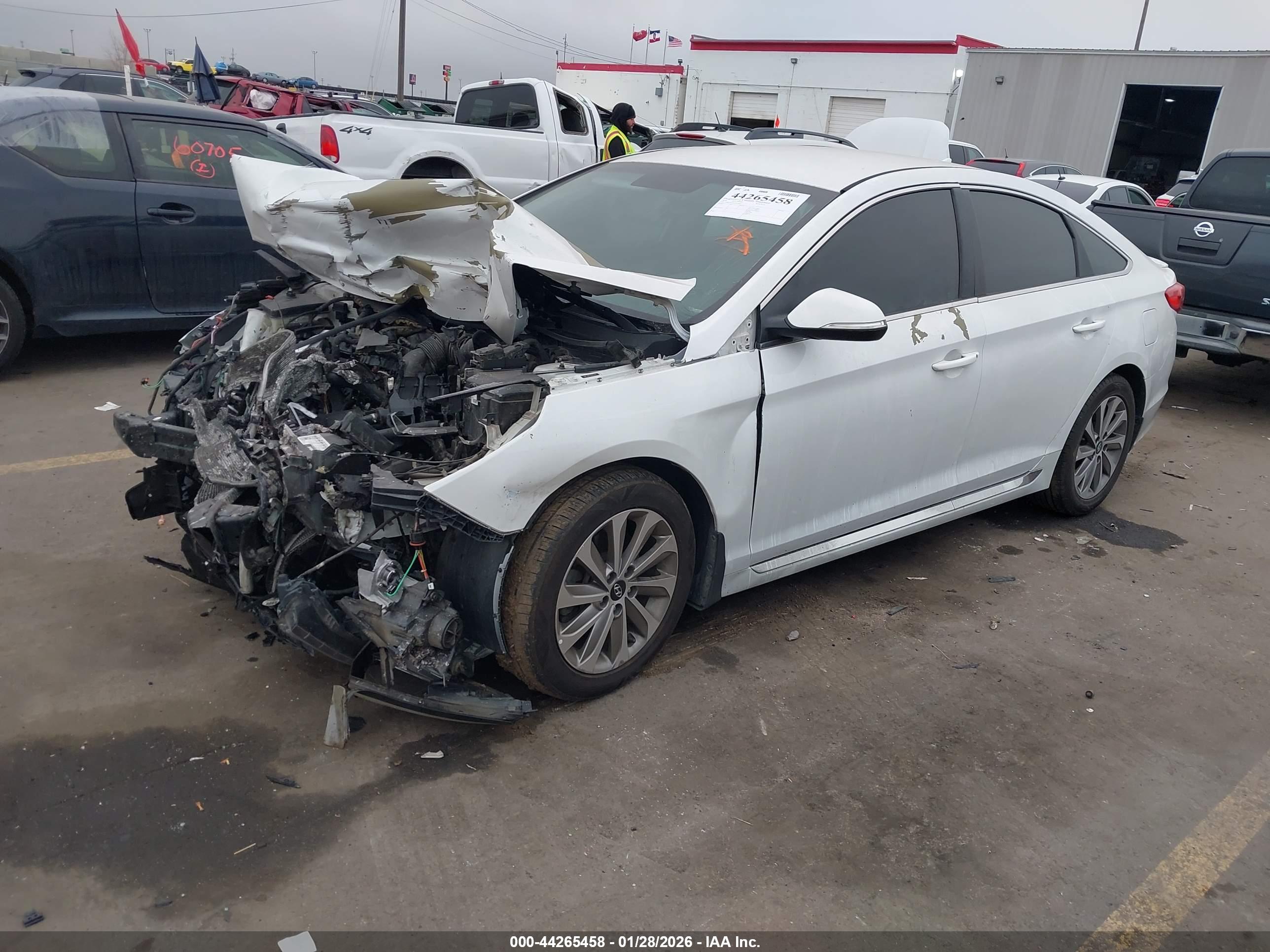 HYUNDAI SONATA image 2