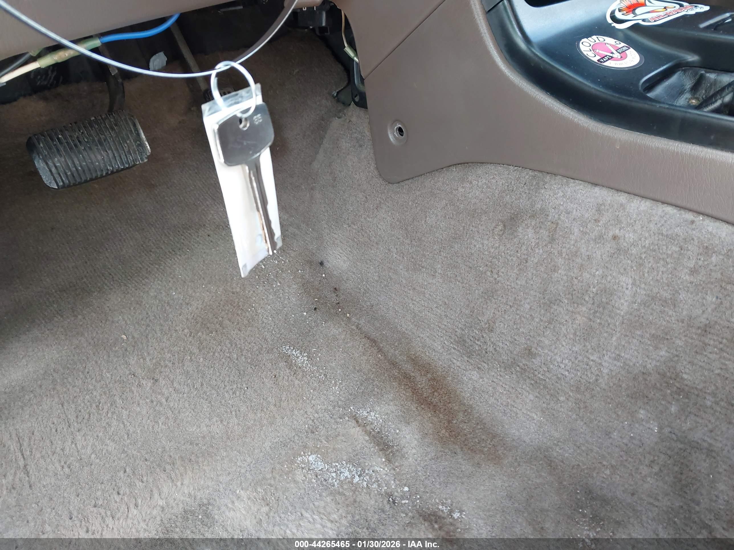 TOYOTA 4RUNNER image 11