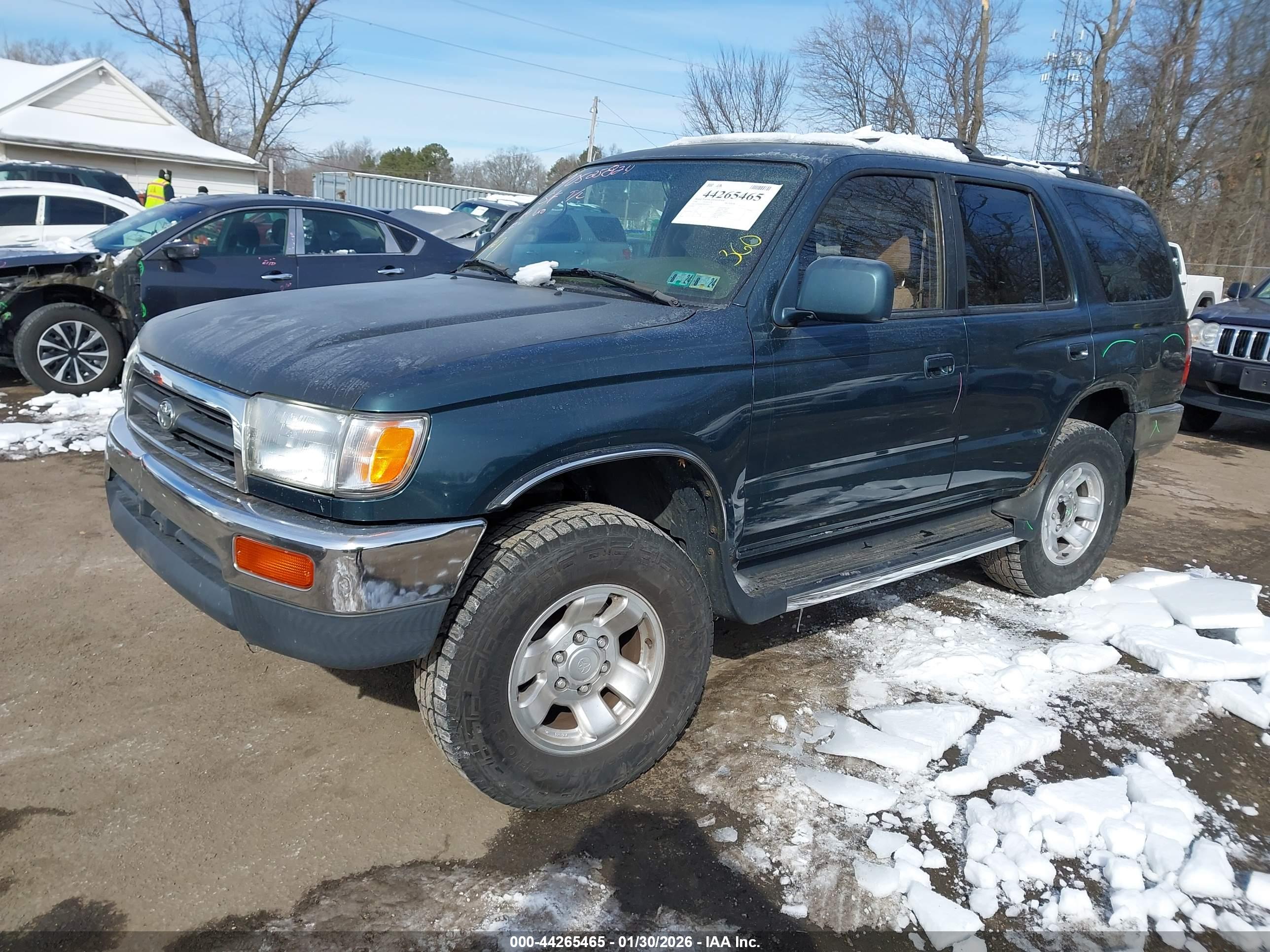 TOYOTA 4RUNNER image 2