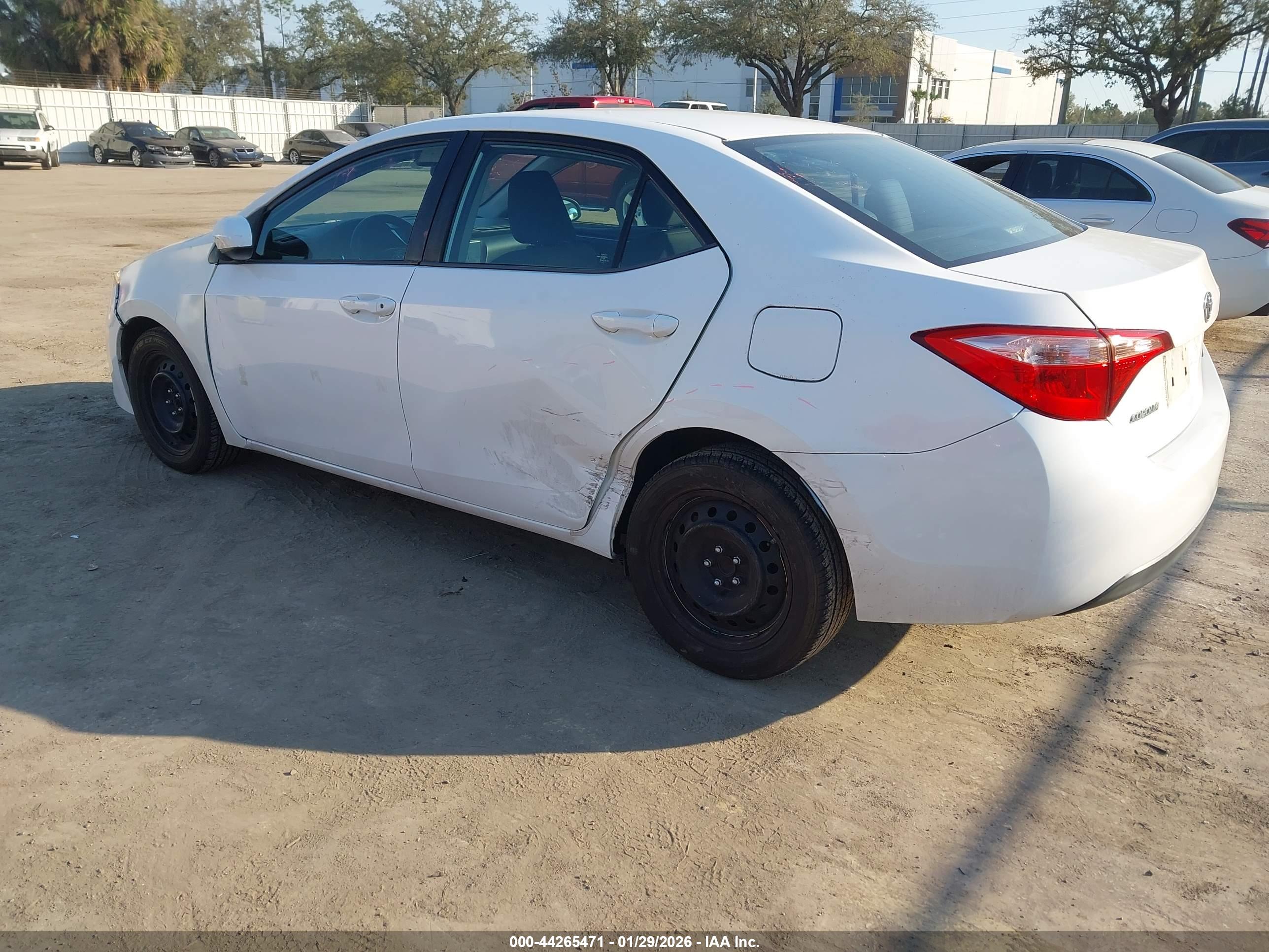 TOYOTA COROLLA image 3