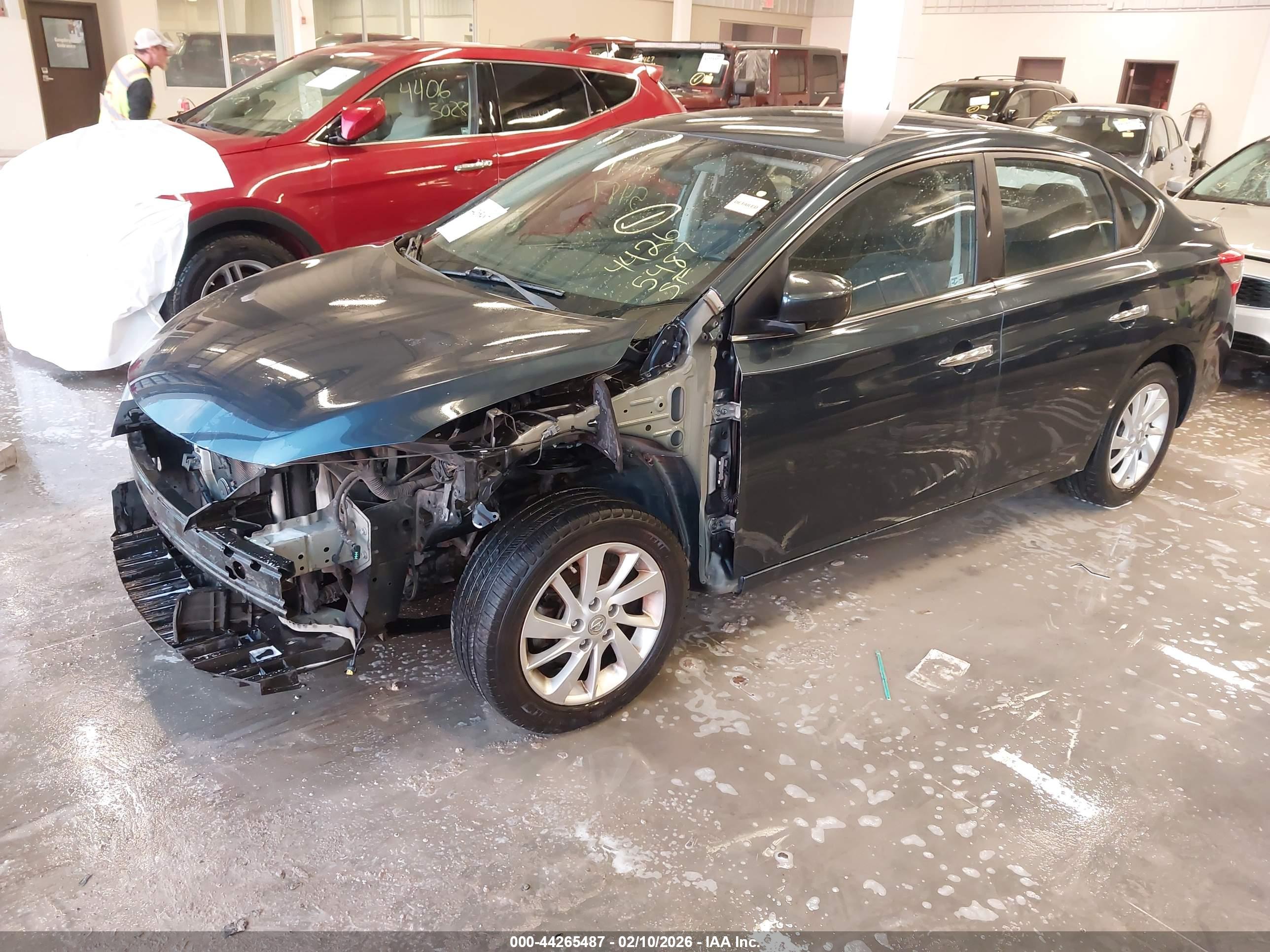 NISSAN SENTRA image 2