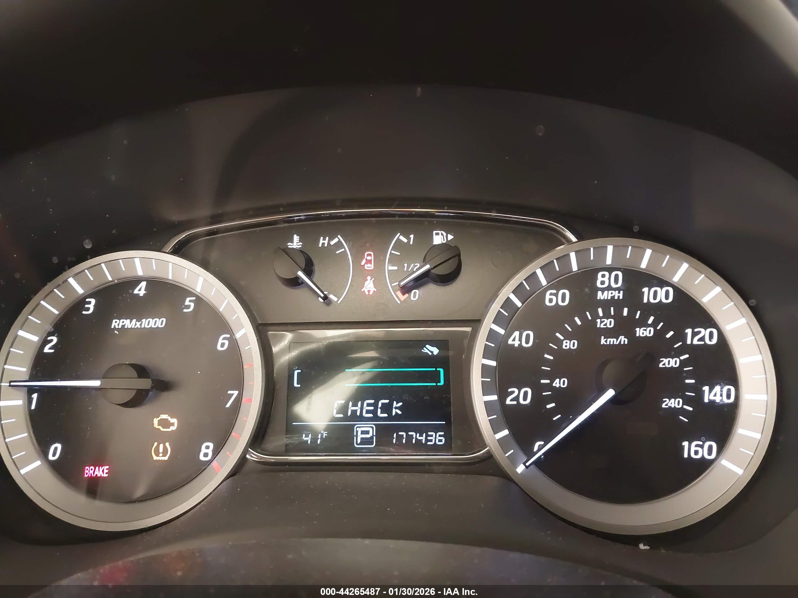 NISSAN SENTRA image 7
