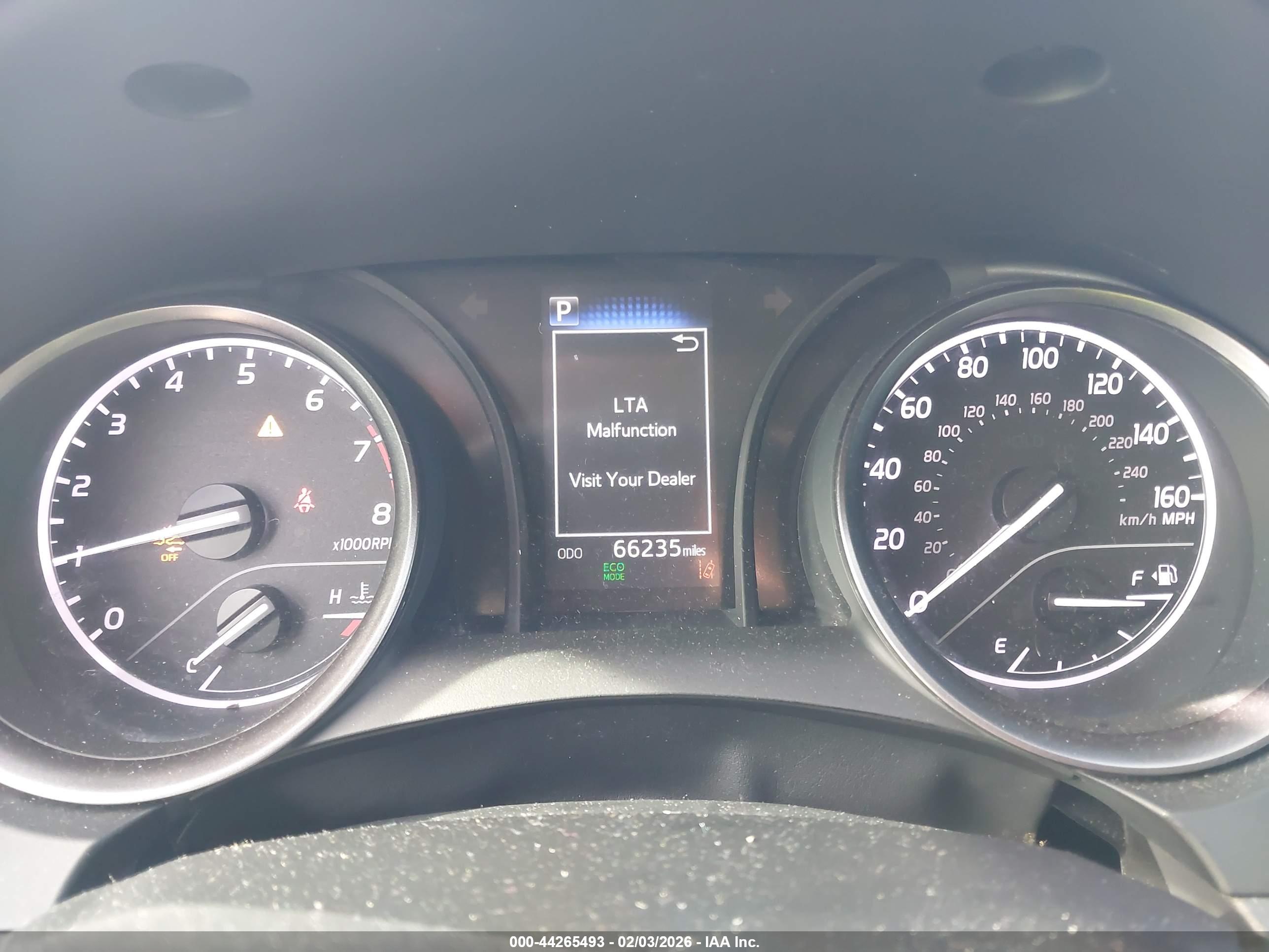 TOYOTA CAMRY image 7