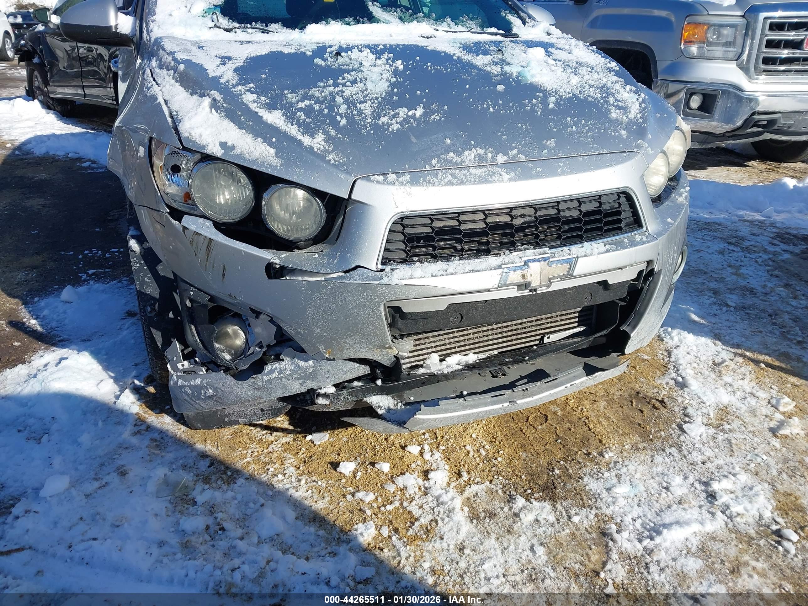 CHEVROLET SONIC image 6