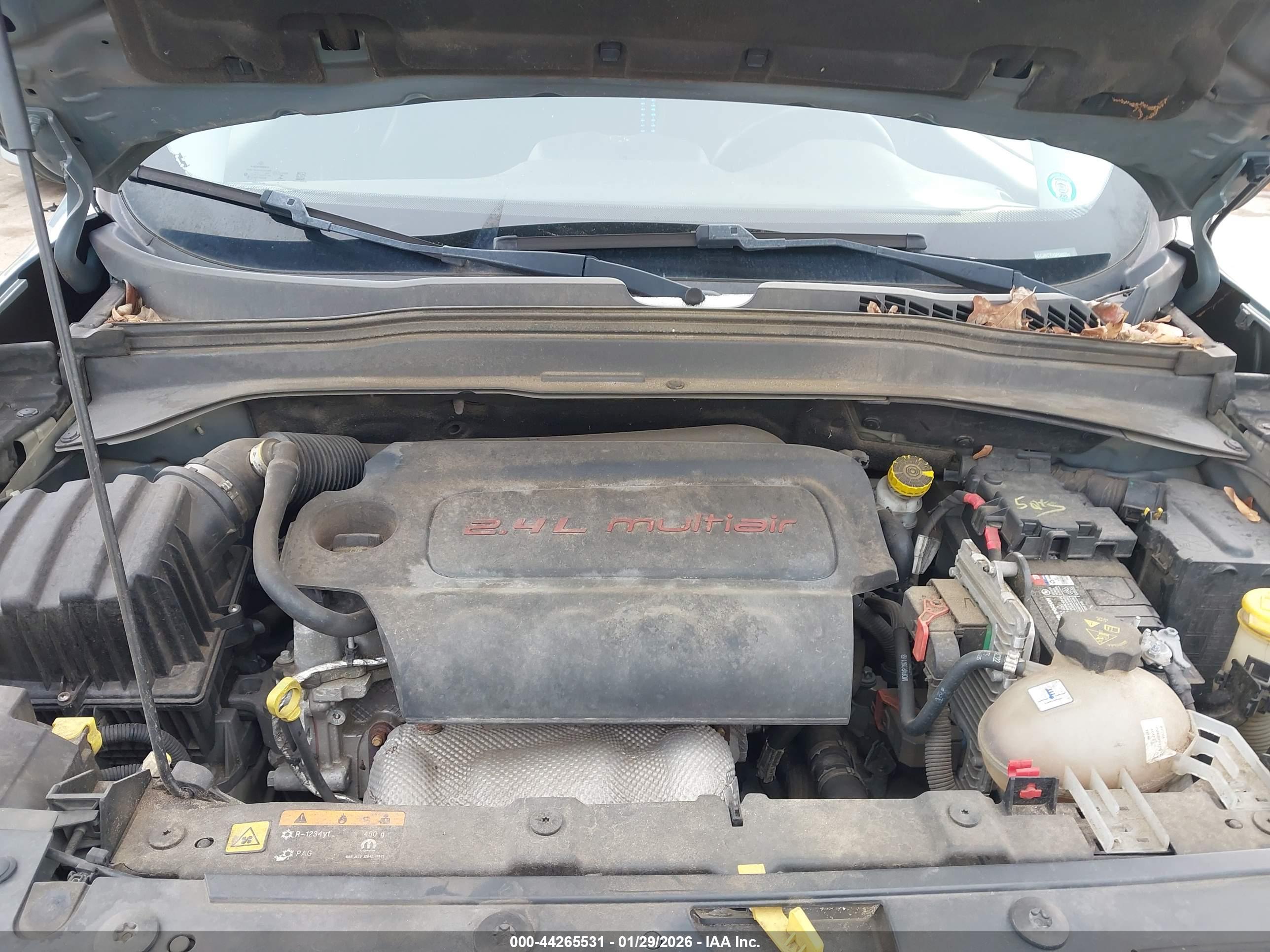 JEEP RENEGADE image 10