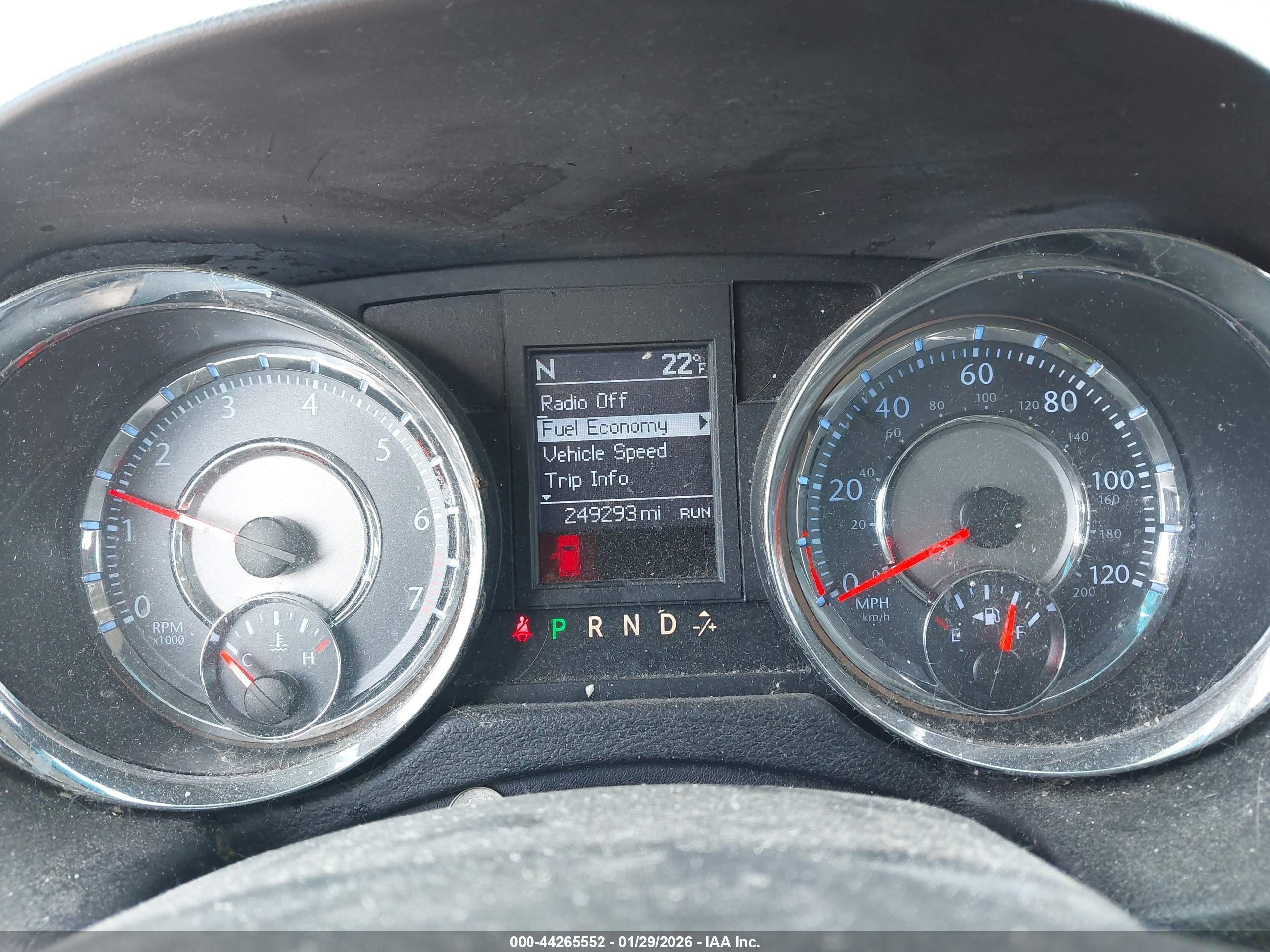 CHRYSLER TOWN image 7