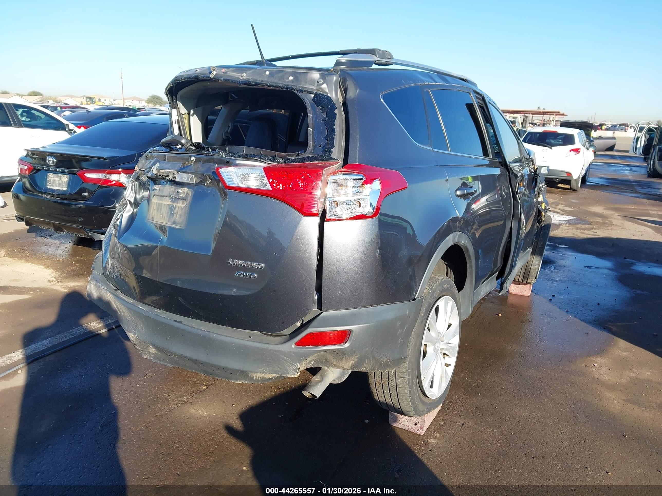 TOYOTA RAV4 image 4