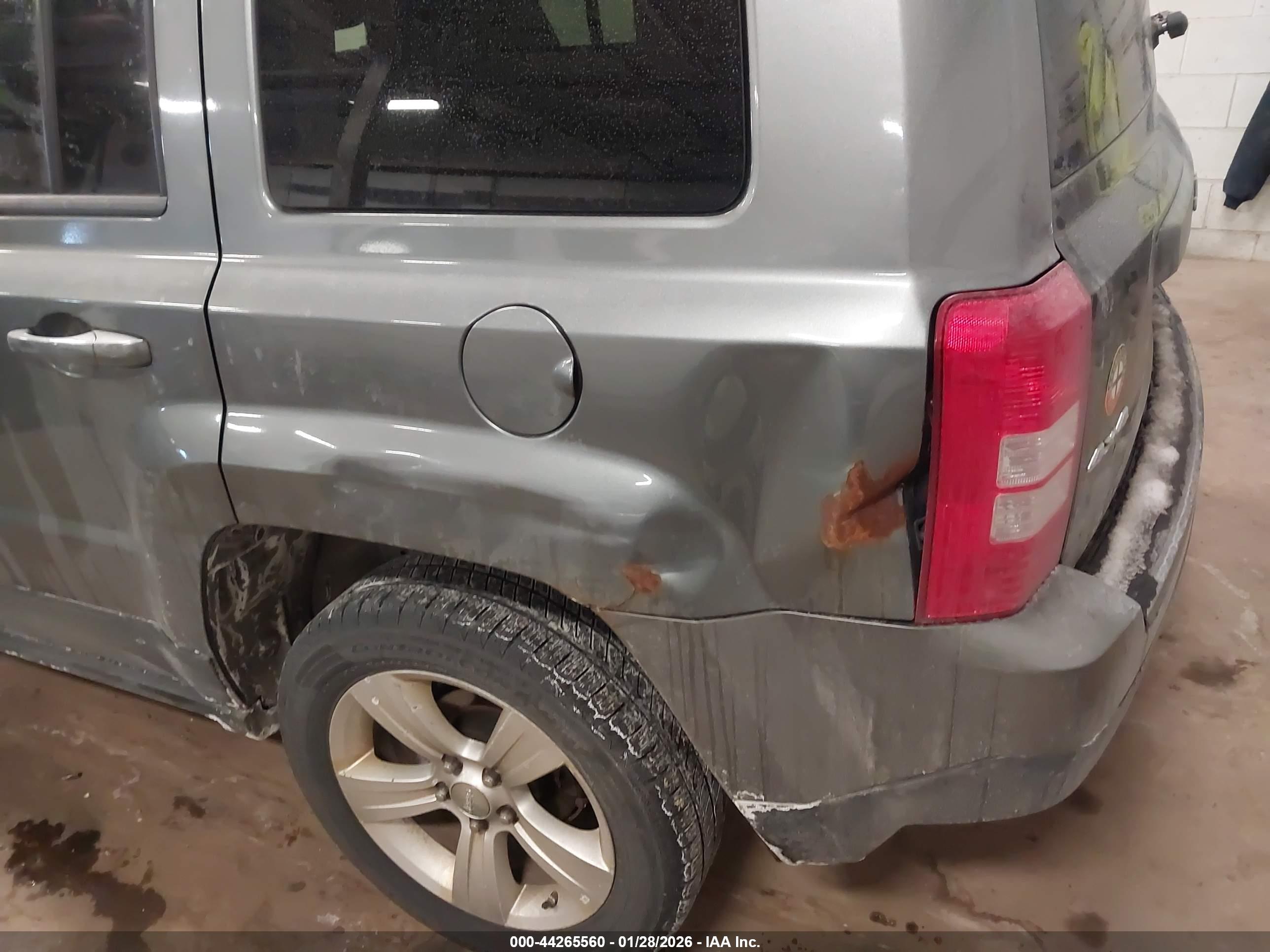 JEEP PATRIOT image 6