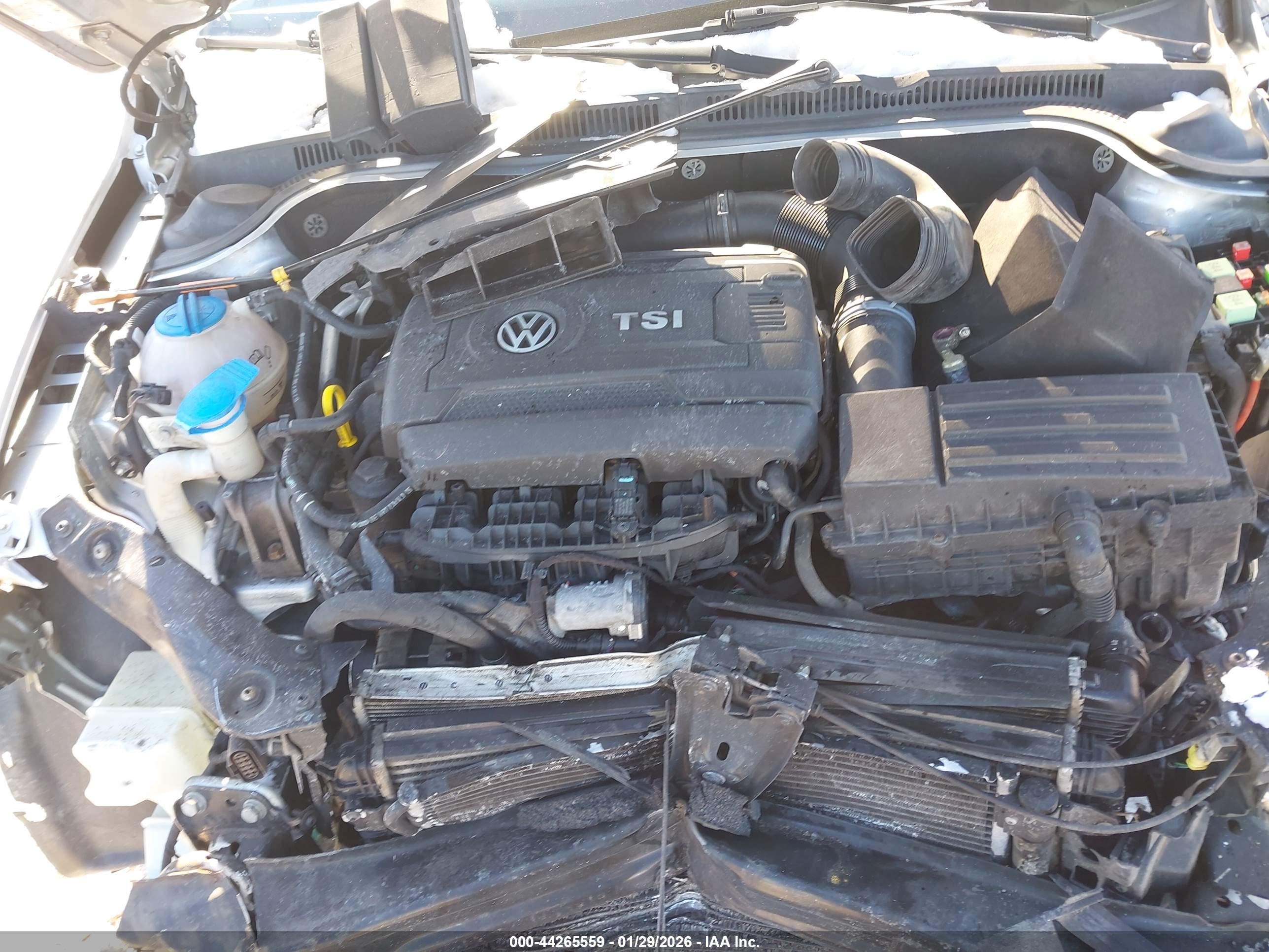 VOLKSWAGEN JETTA image 10