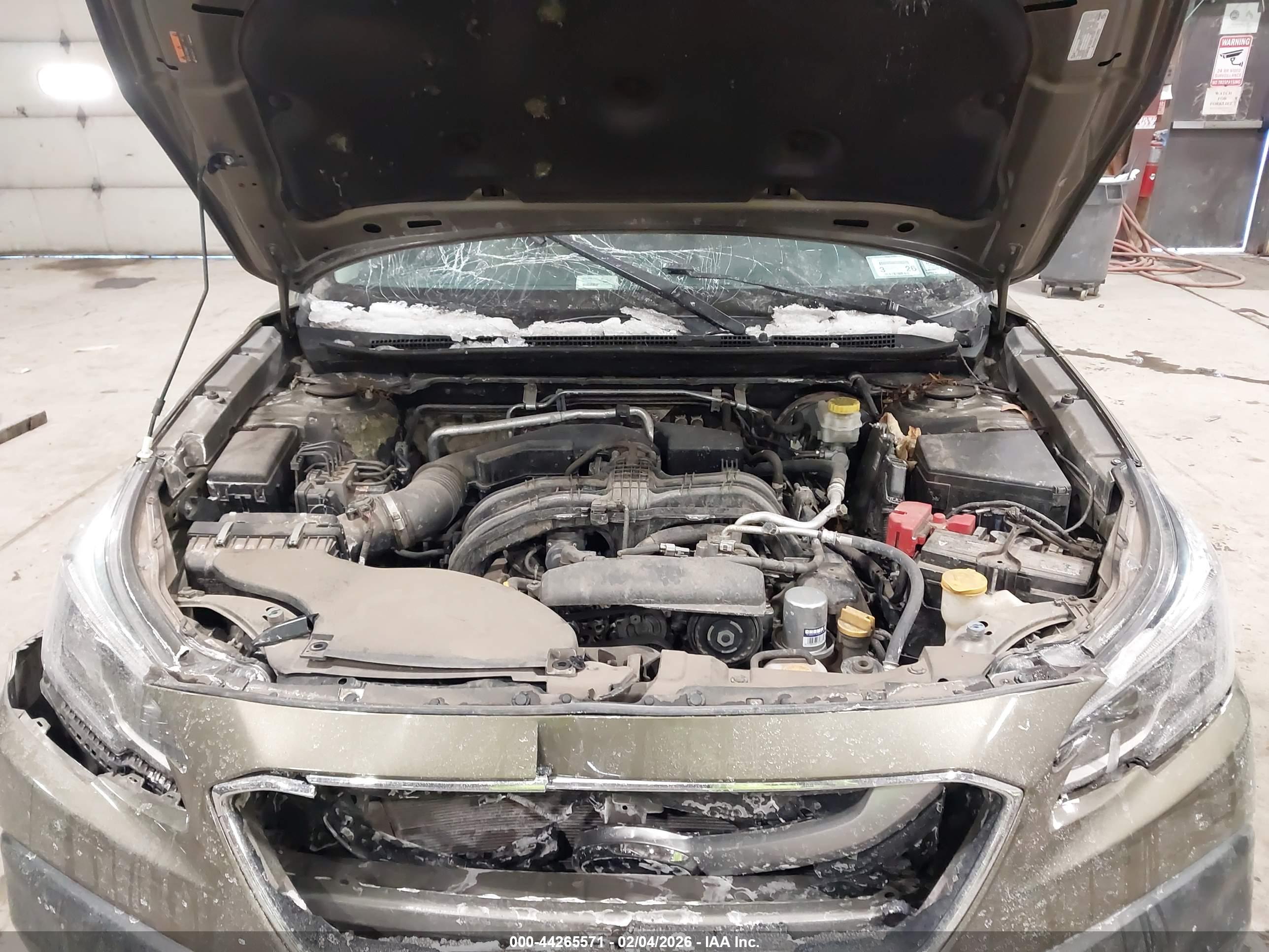 SUBARU OUTBACK image 10