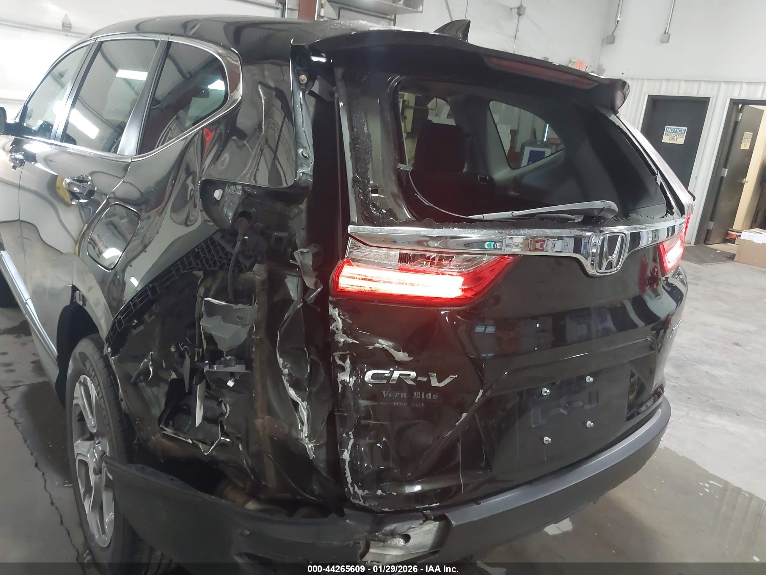 HONDA CR-V image 6